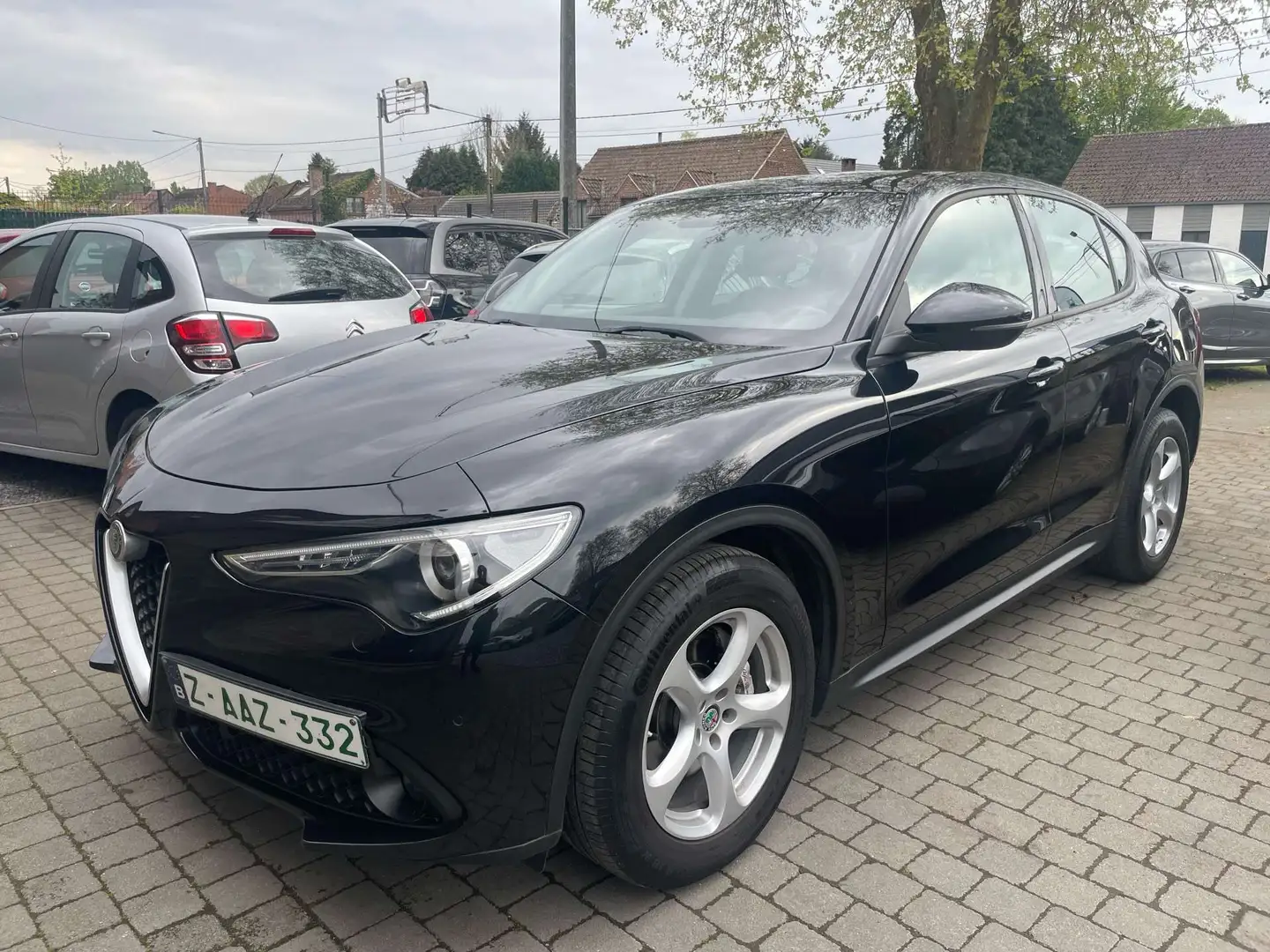 Alfa Romeo Stelvio 2.2 JTD Super-XENON-GPS-CUIR-TVA COMP. Noir - 2