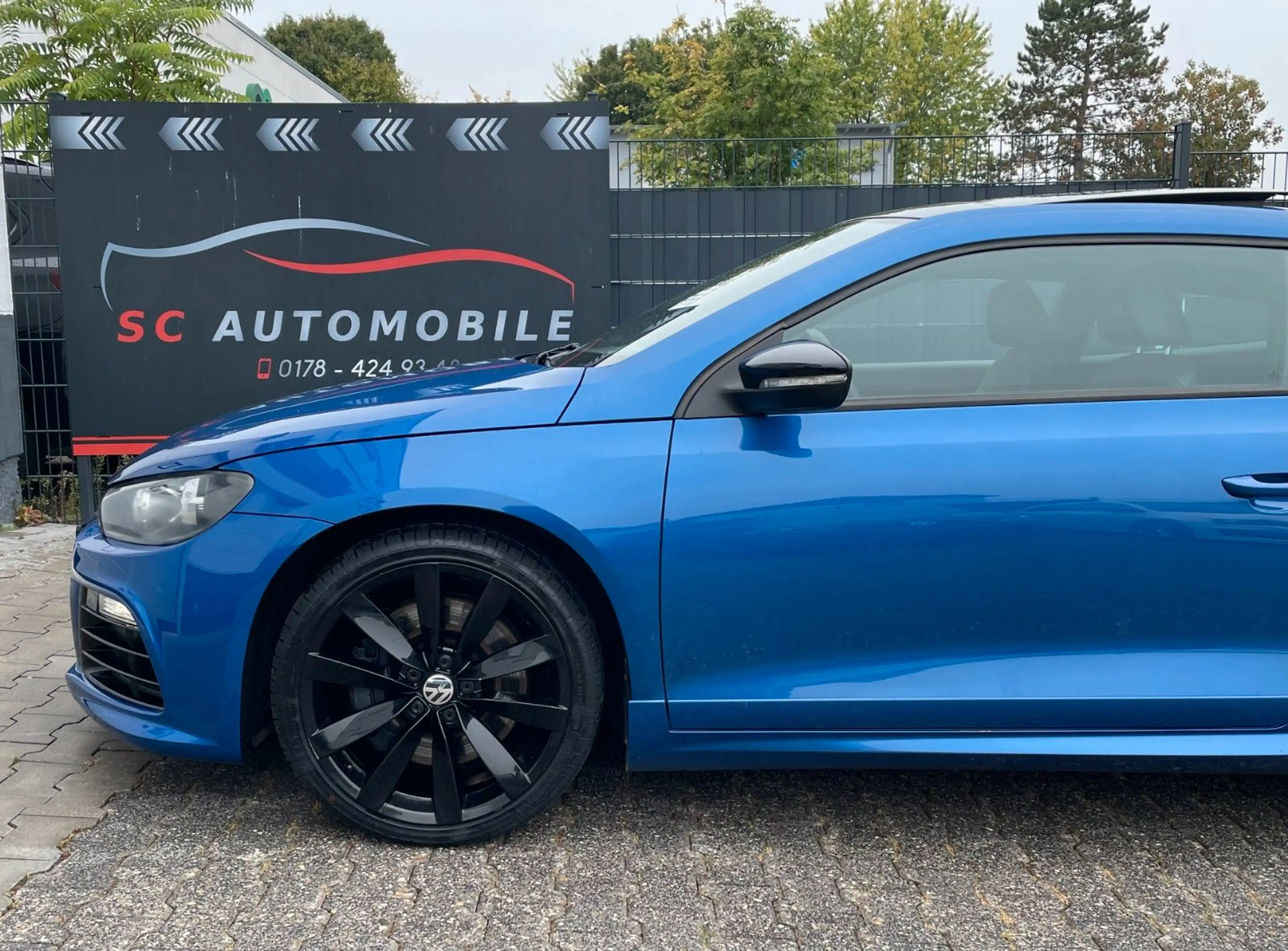 Volkswagen Scirocco R 2.0 TSI | DSG | PANO | LEDER | — photo 10