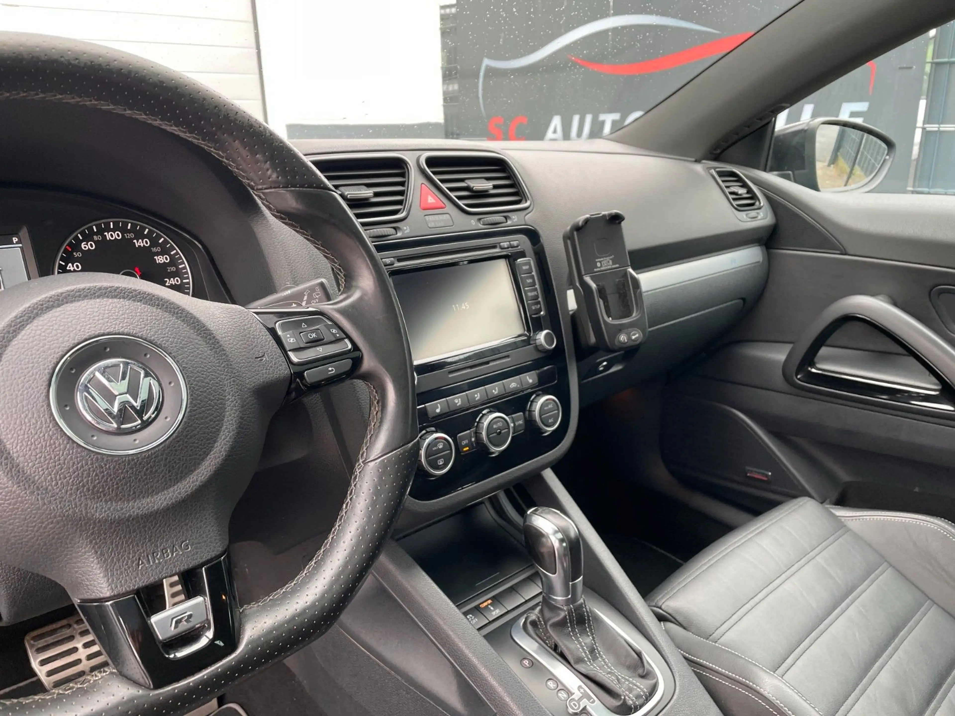 Volkswagen Scirocco R 2.0 TSI | DSG | PANO | LEDER | — photo 7