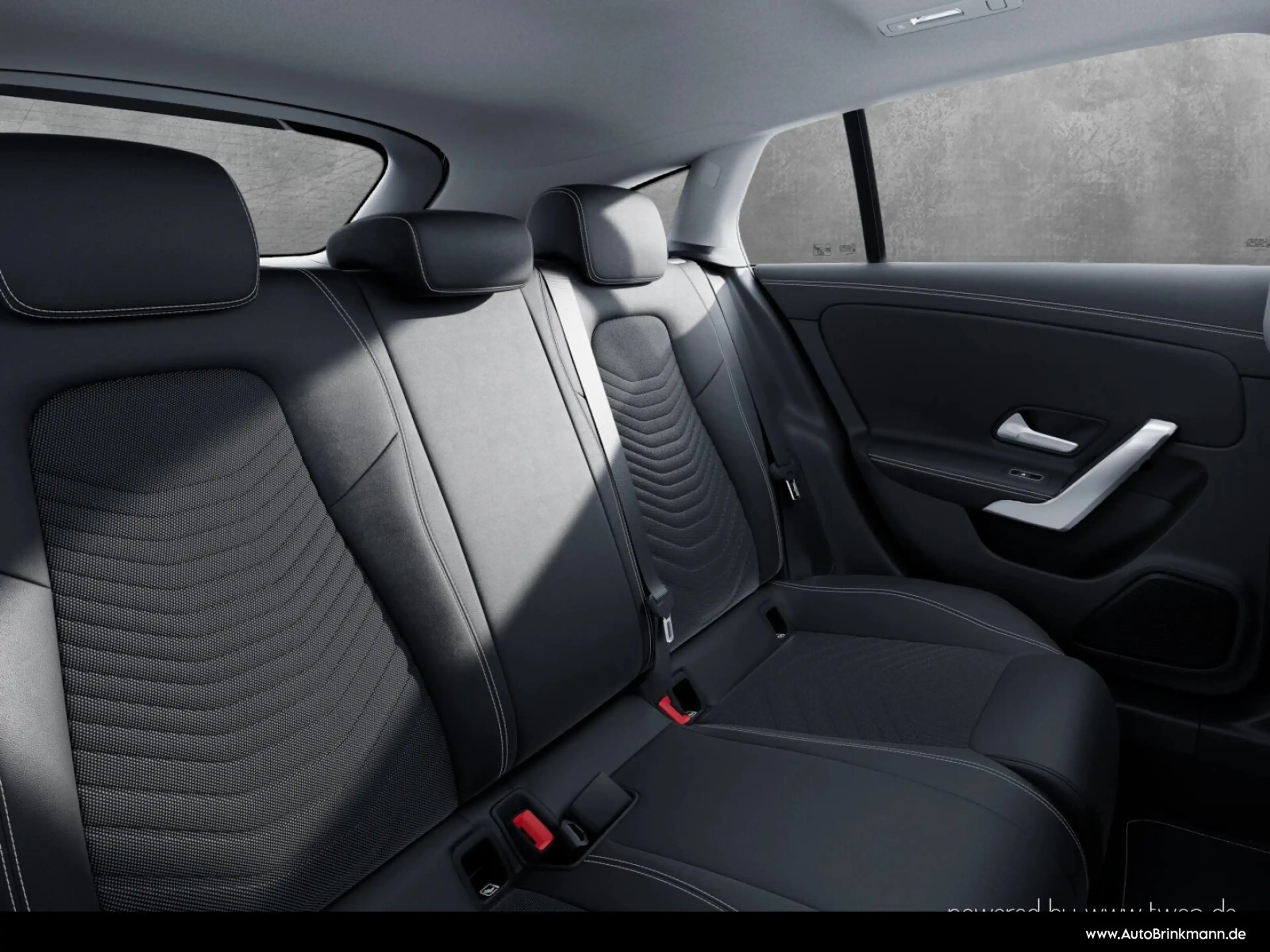 Mercedes-Benz CLA 180 CLA 180 AHK/PANO/LED/KAMERA/ SPURH/ADVANCED SHZ — photo 11