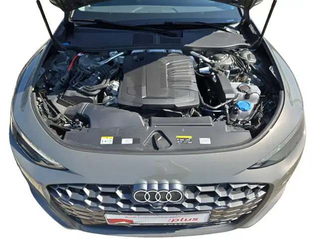 Audi A6 view 12