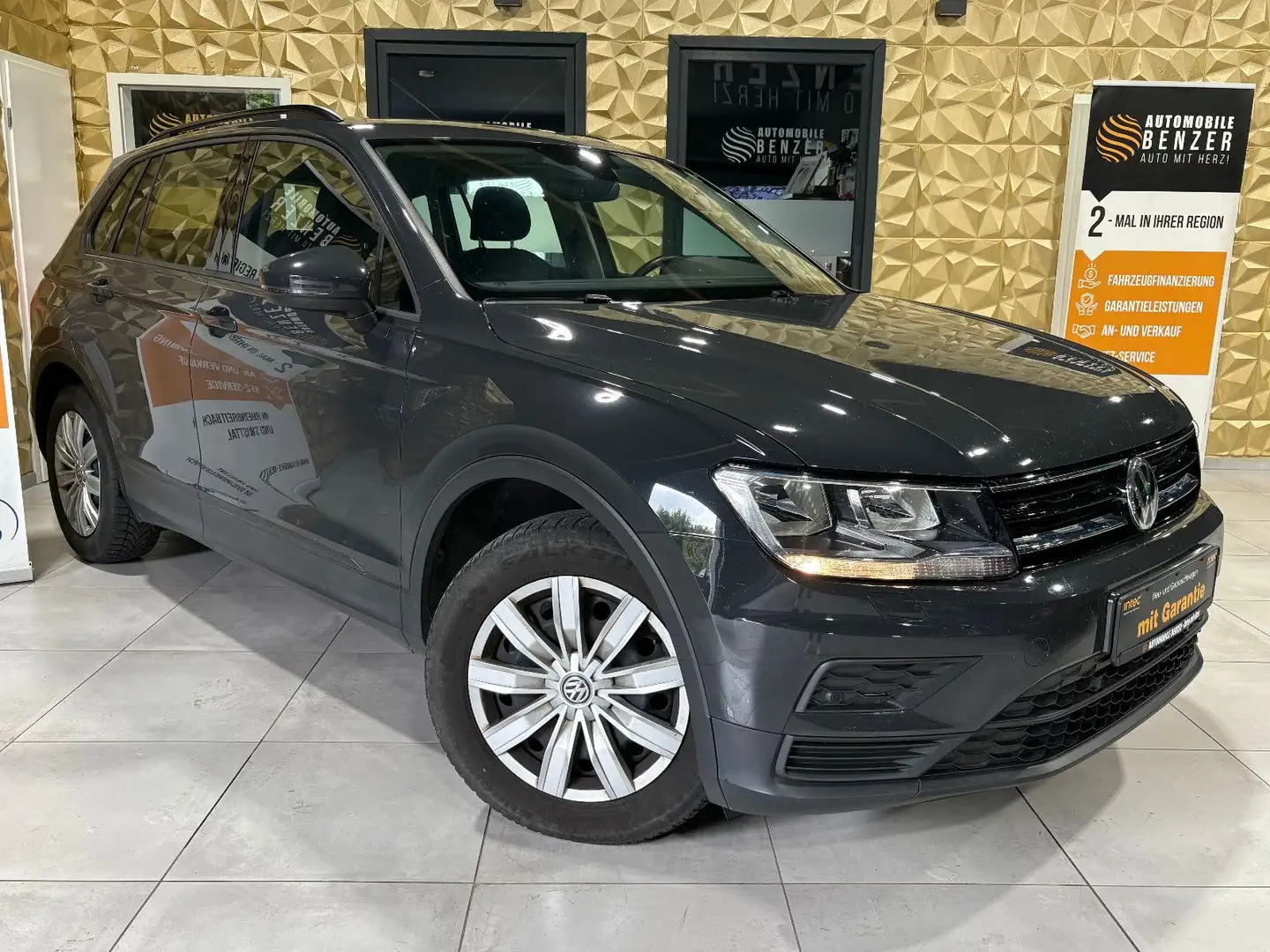 Volkswagen Tiguan Trendline BMT/Start-Stopp/8-FACH/PDC/SHZ/ Gris - 1