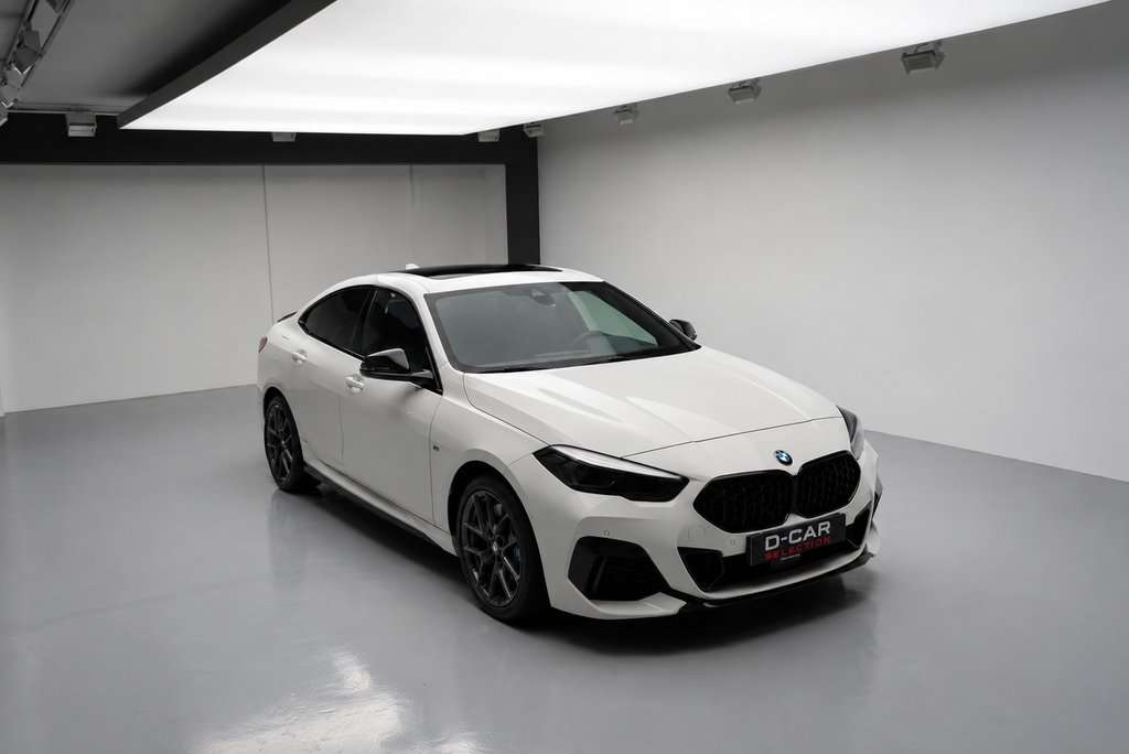 BMW 235