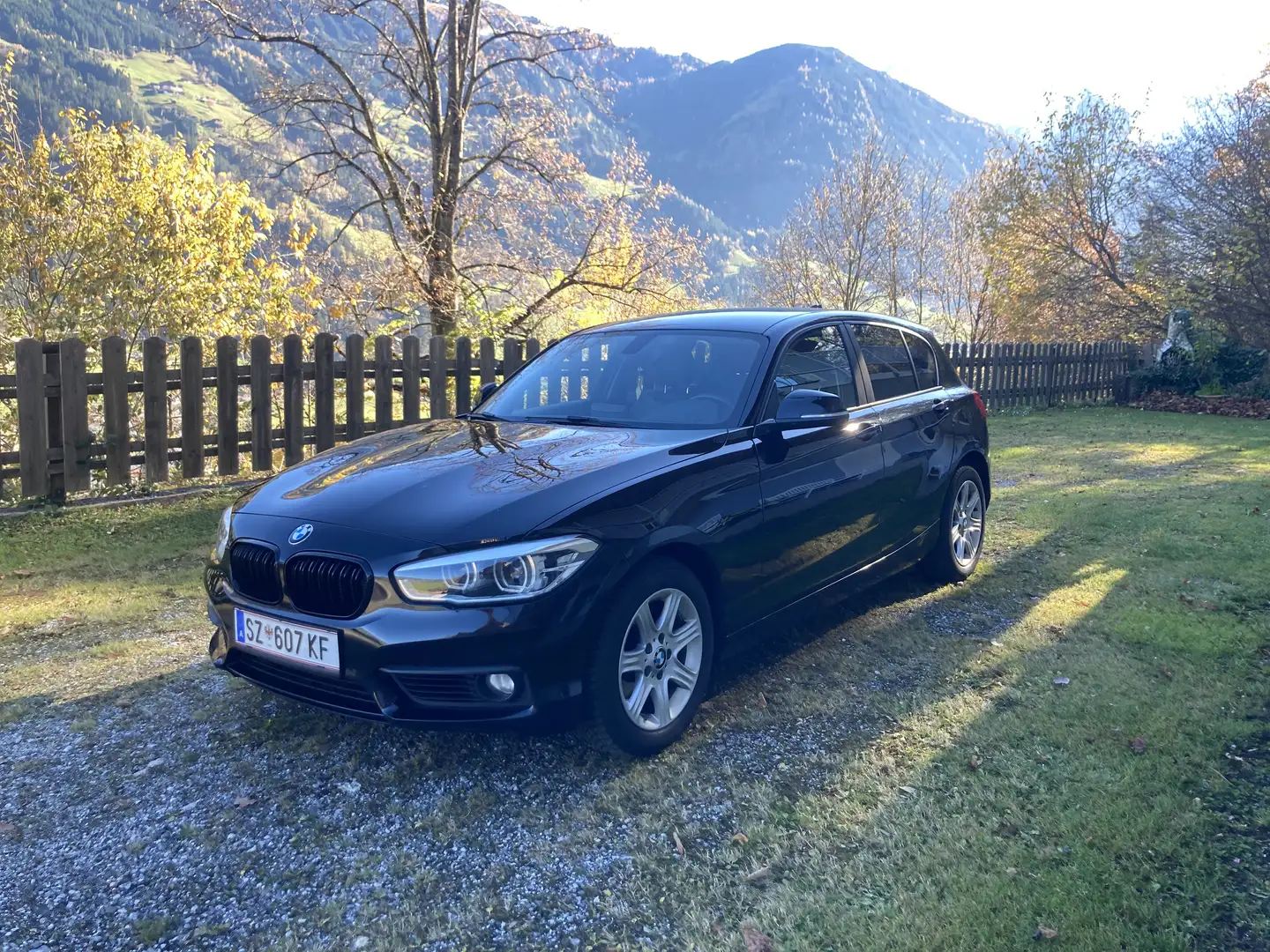 BMW 118 118d xDrive Advantage - 1
