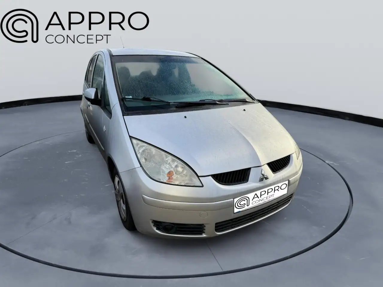 Mitsubishi Colt 1.1i  Inform