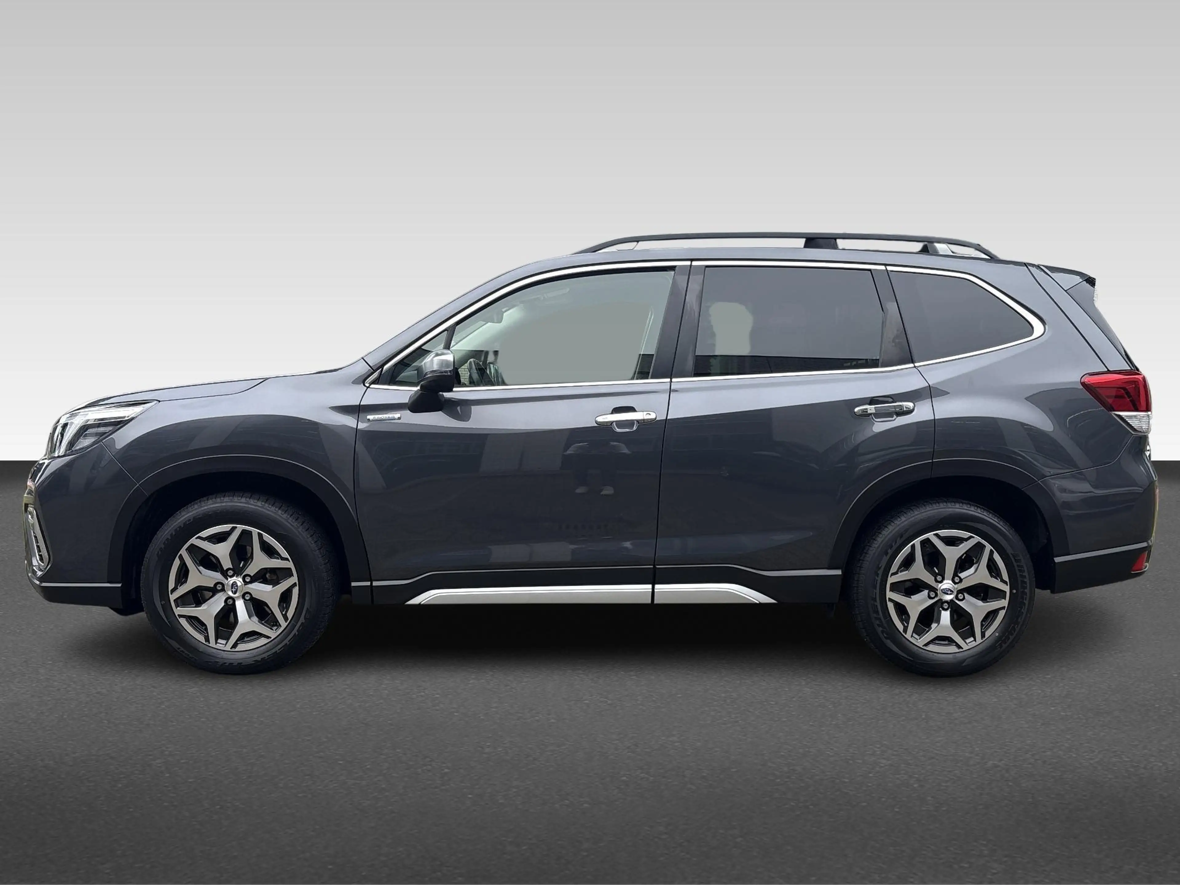 Subaru Forester 2.0i e-BOXER Luxury | Trekhaak | Aanhanger assiste — photo 2