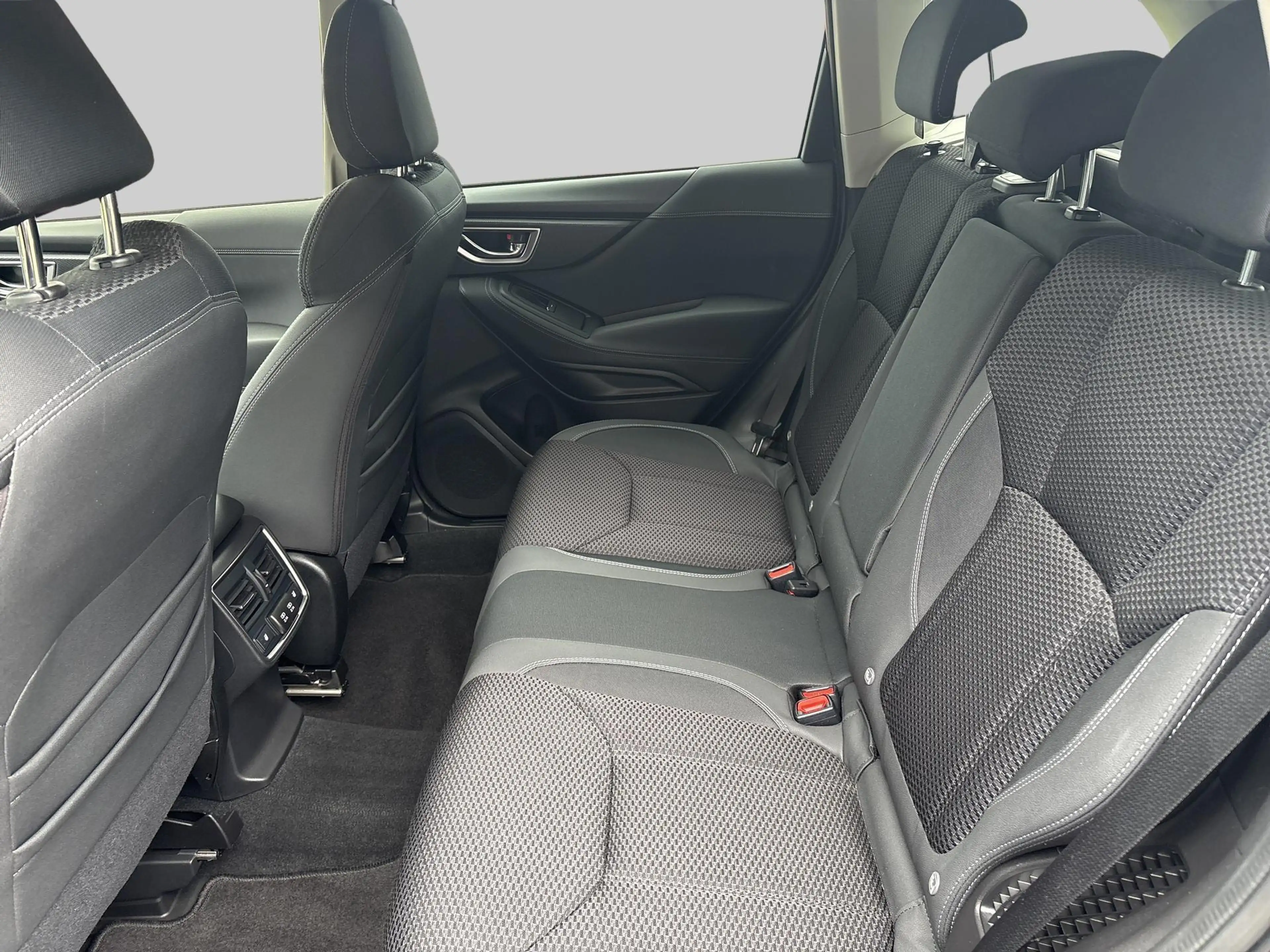 Subaru Forester 2.0i e-BOXER Luxury | Trekhaak | Aanhanger assiste — photo 6