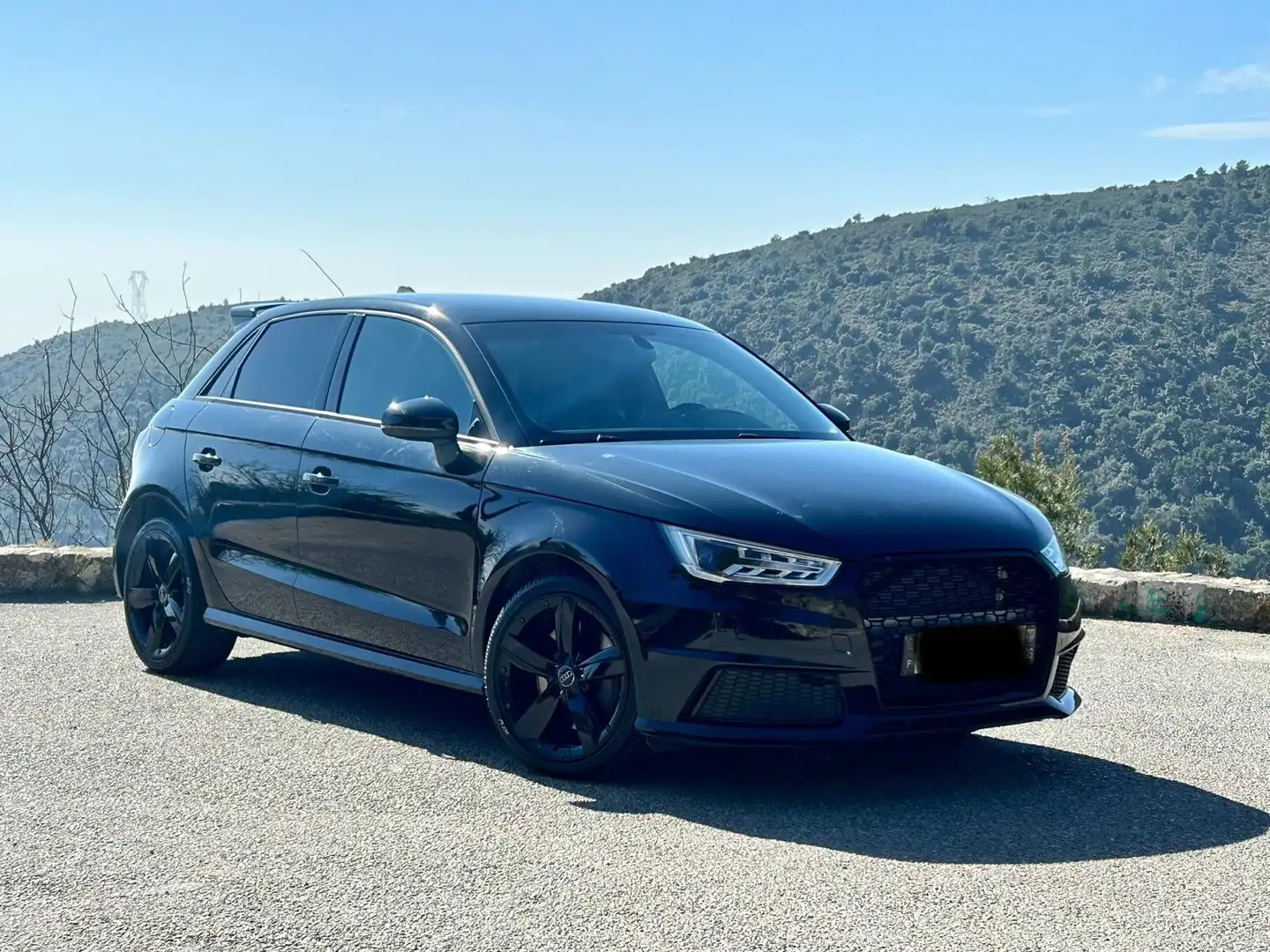 Audi S1 Černá - 1