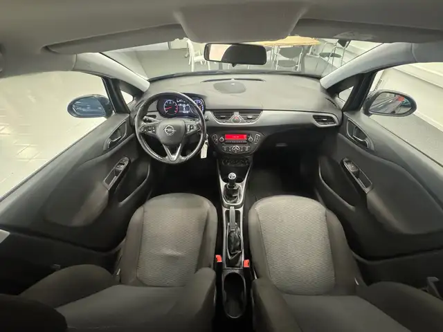 Opel Corsa view 9