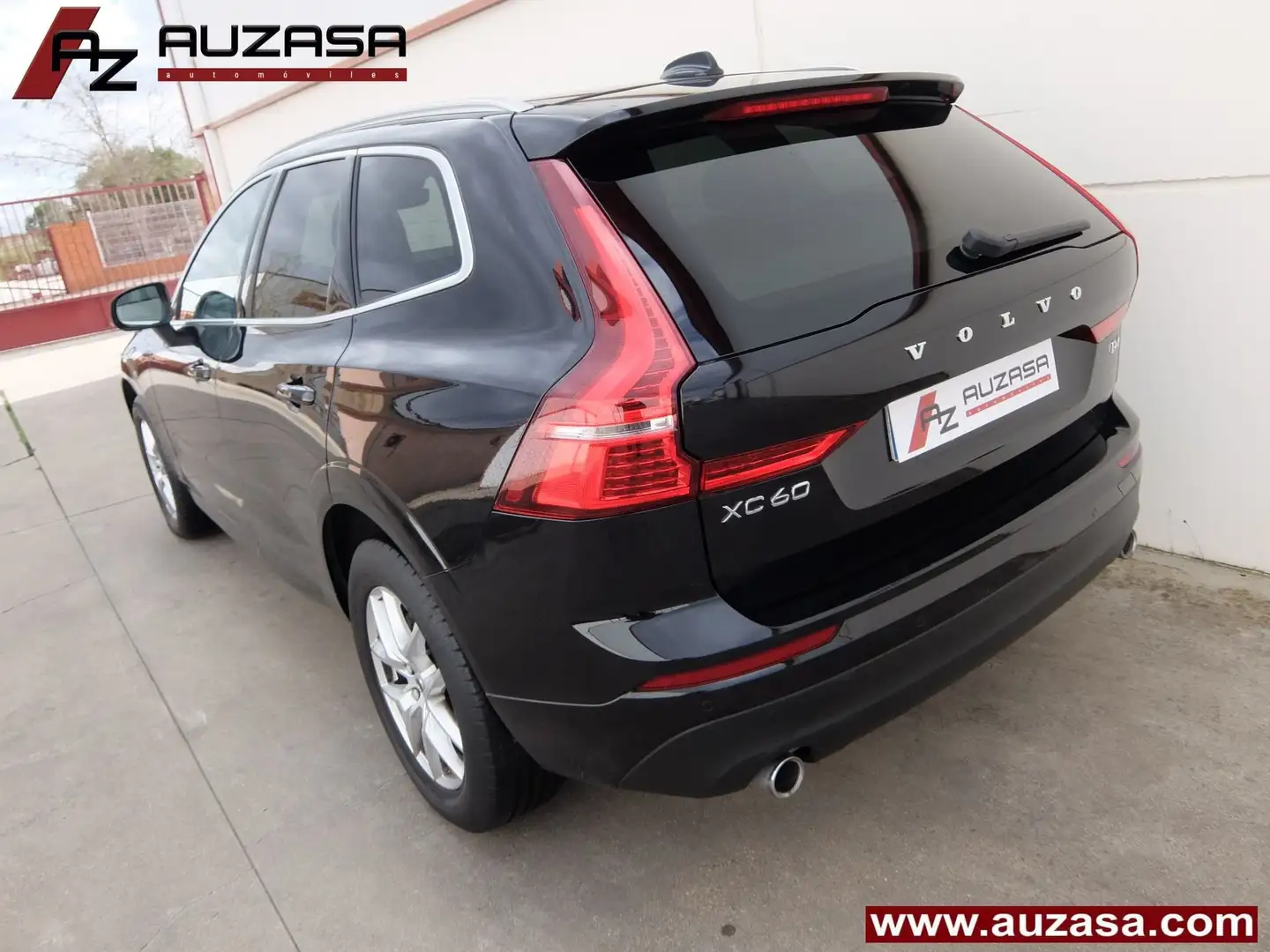 Volvo XC60 D4 Inscription Aut. Noir - 2