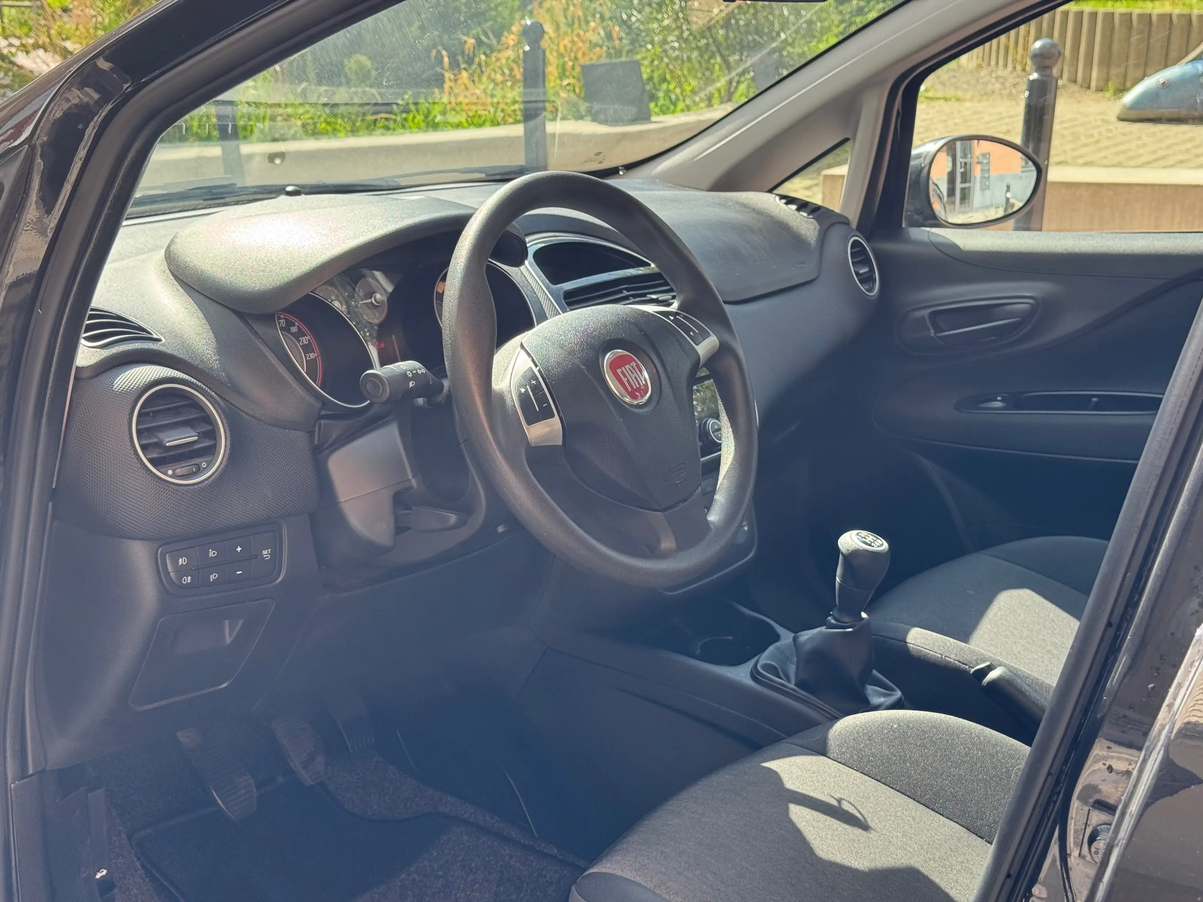 Fiat Punto Diesel euro 6B 67.000 km ! — photo 5