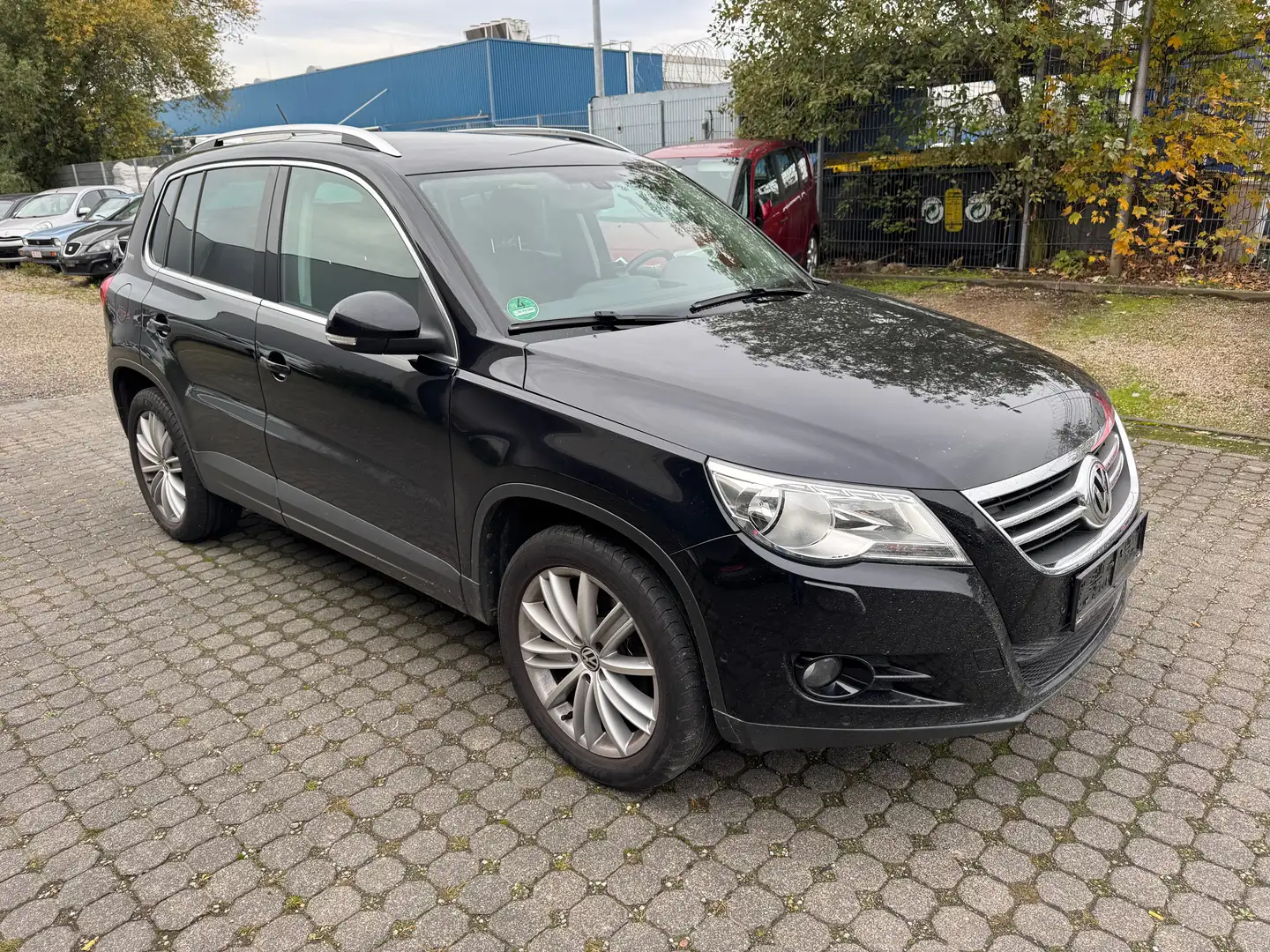 Volkswagen Tiguan Team 4Motion Schwarz - 1