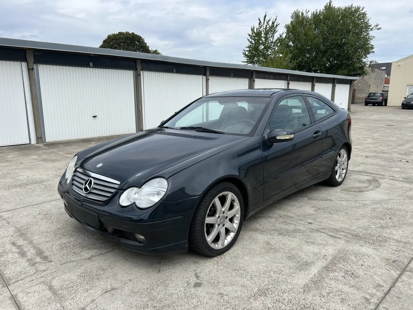 Mercedes-Benz C 180 - 1