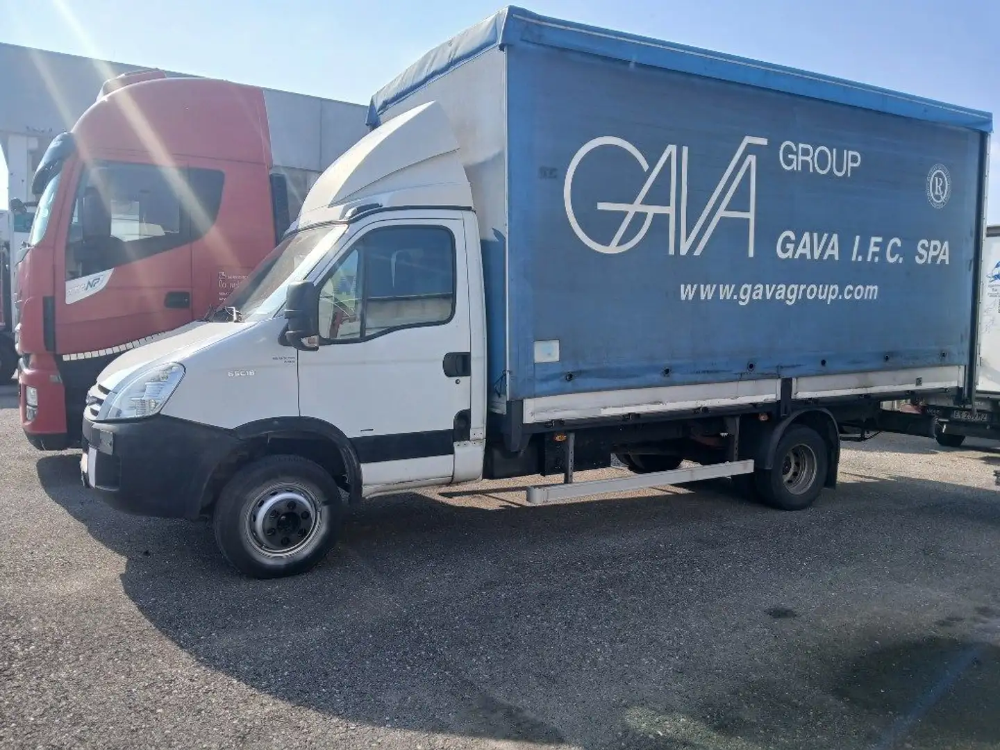 Iveco Daily TELONATO 60.18 Šedá - 1