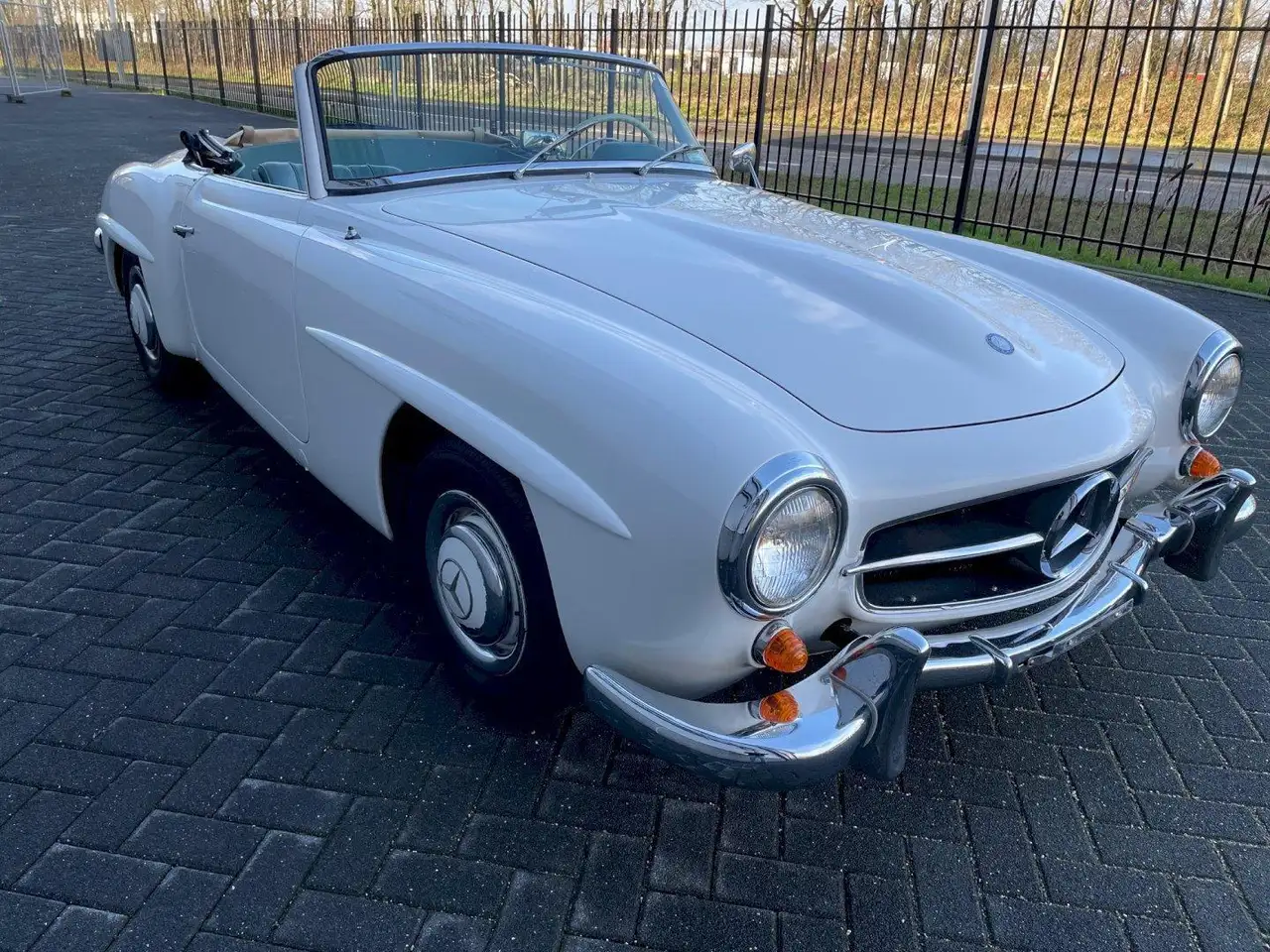 Mercedes-Benz 190 W121 190SL Cabriolet, foto 6
