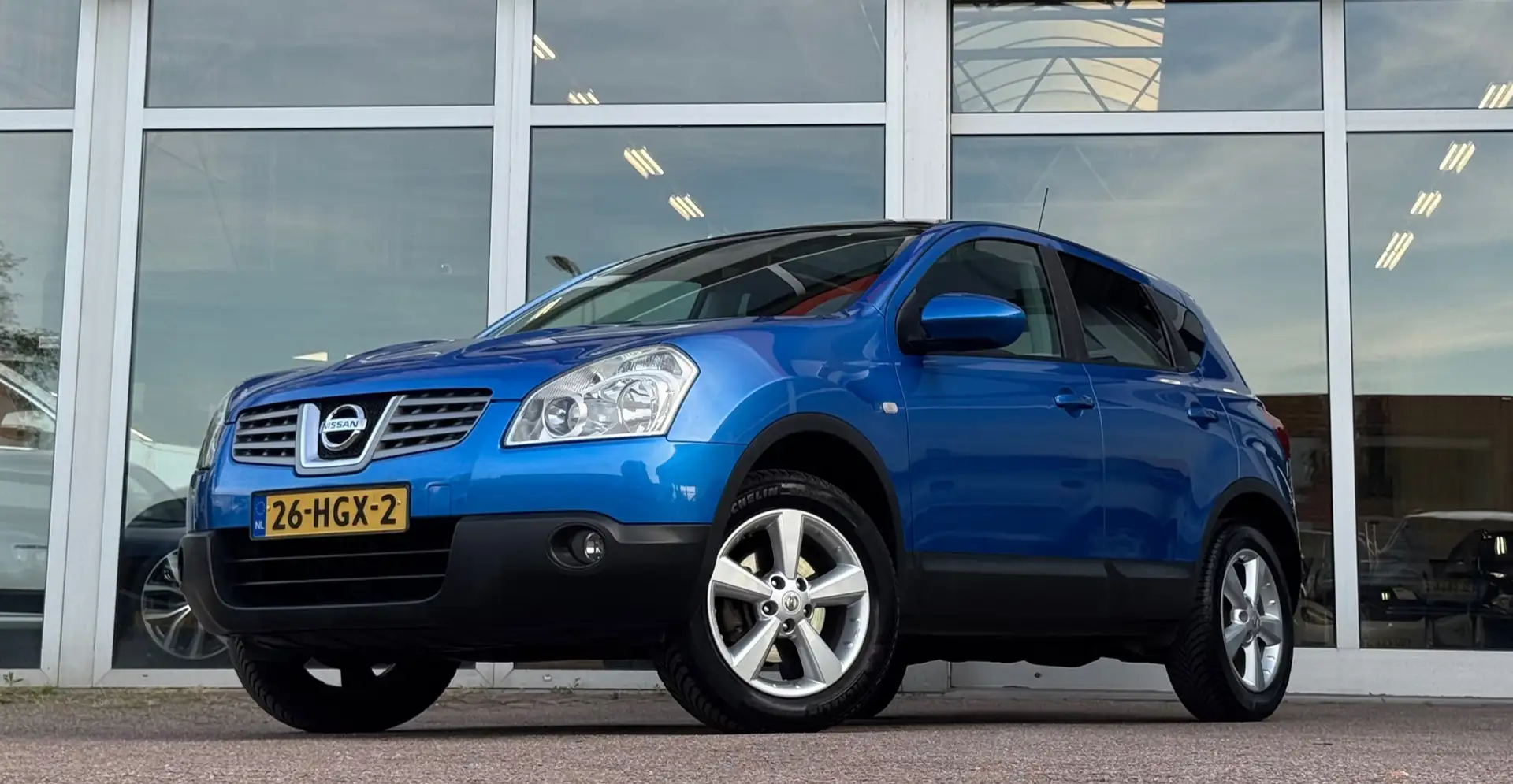 Nissan Qashqai 2.0i 16V Acenta Trekhaak Panoramadak APK 15-02-202 Blauw - 1