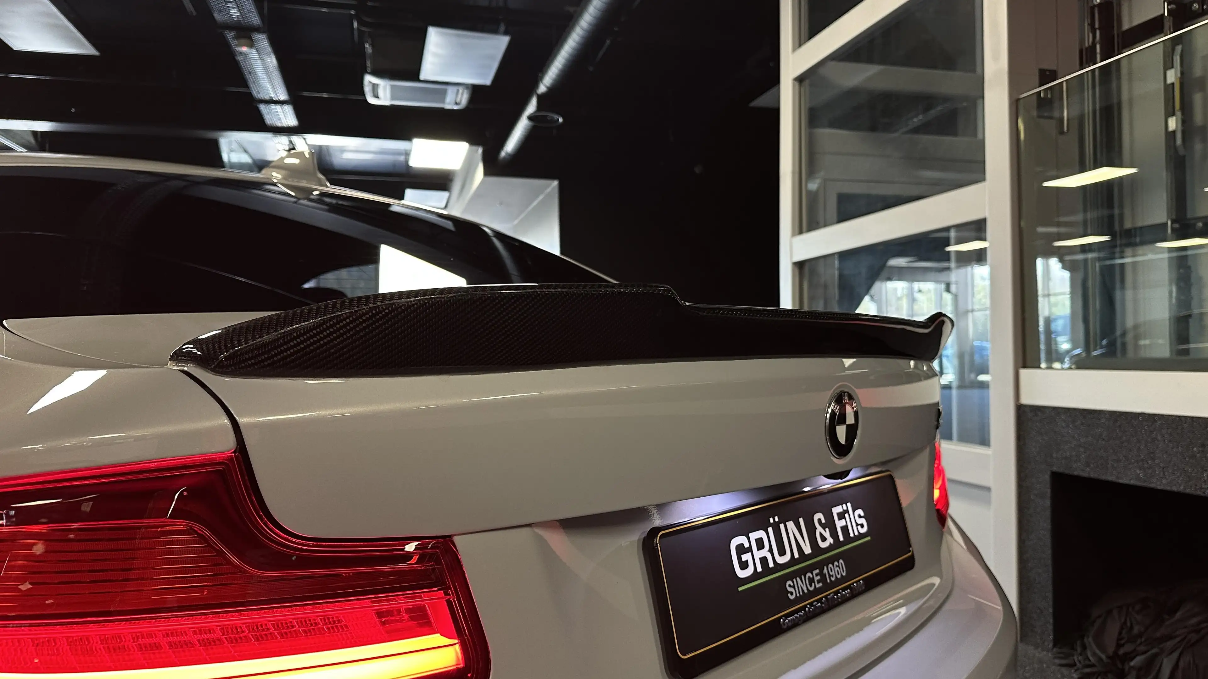 BMW M2 Competition — photo 9