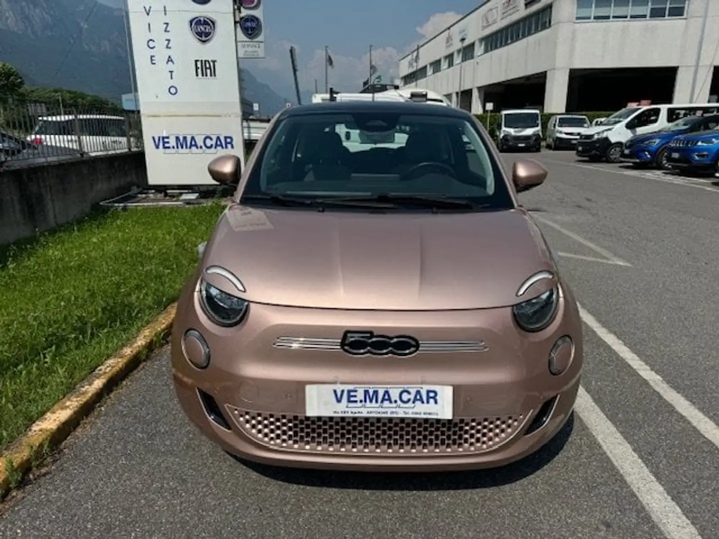 Fiat 500e Icon Berlina -TETTO PANORAMICO-NAV -CAMERA 360°! - 2