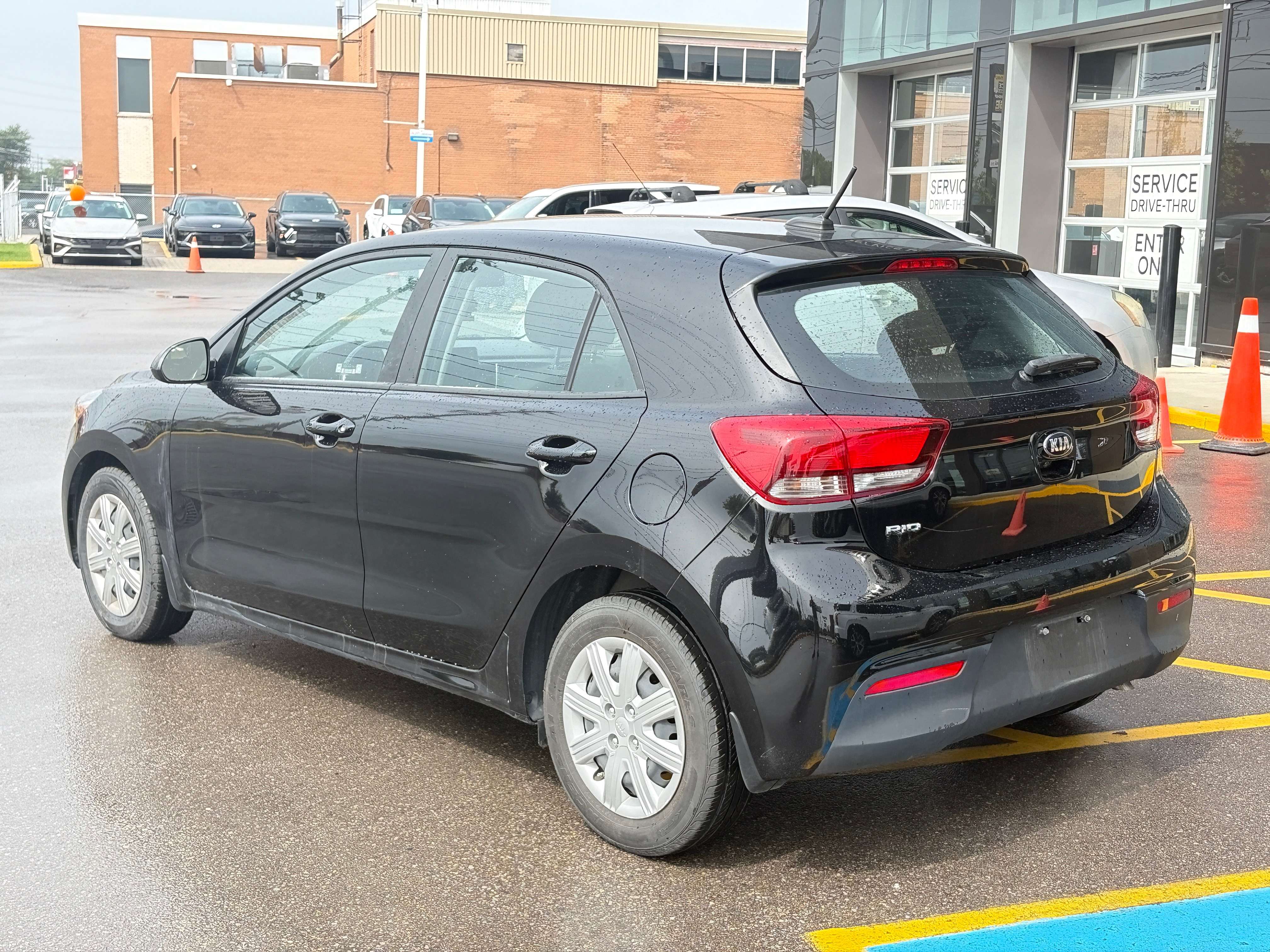 2021 Kia Rio LX+ FWD | CLEAN CARFAX — снимка 1