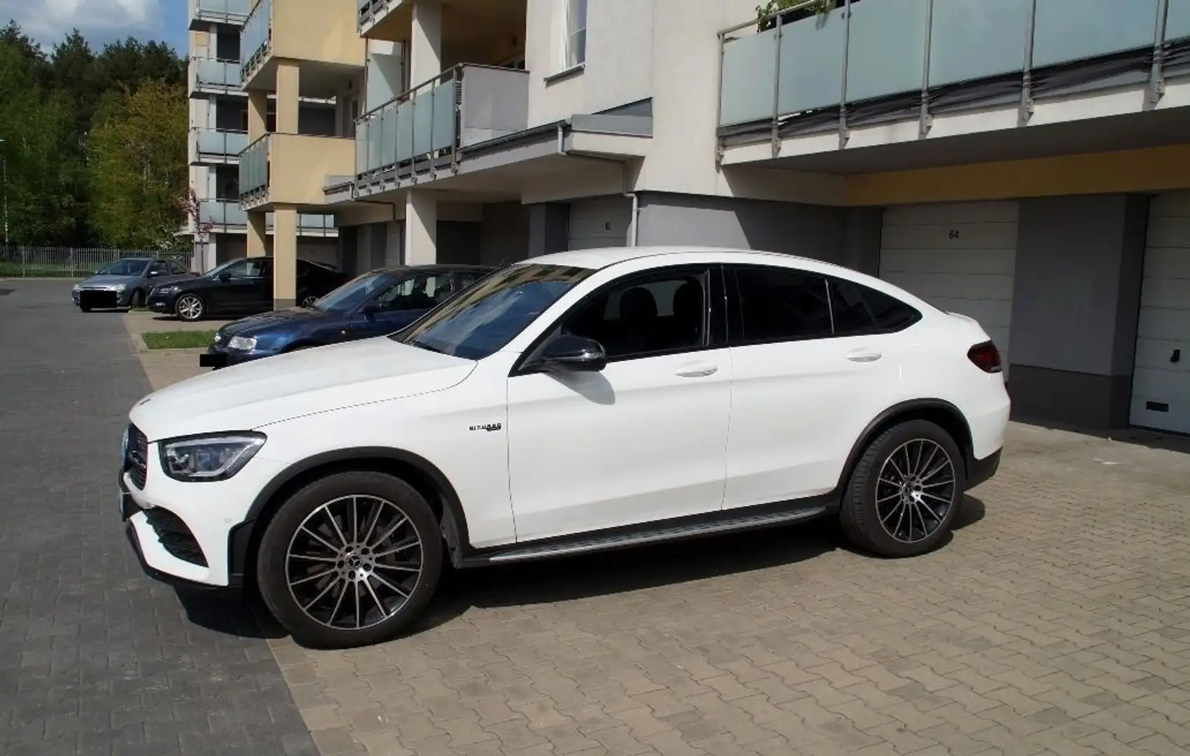 Mercedes-Benz GLC 220 d 4Matic 9G-TRONIC - 2