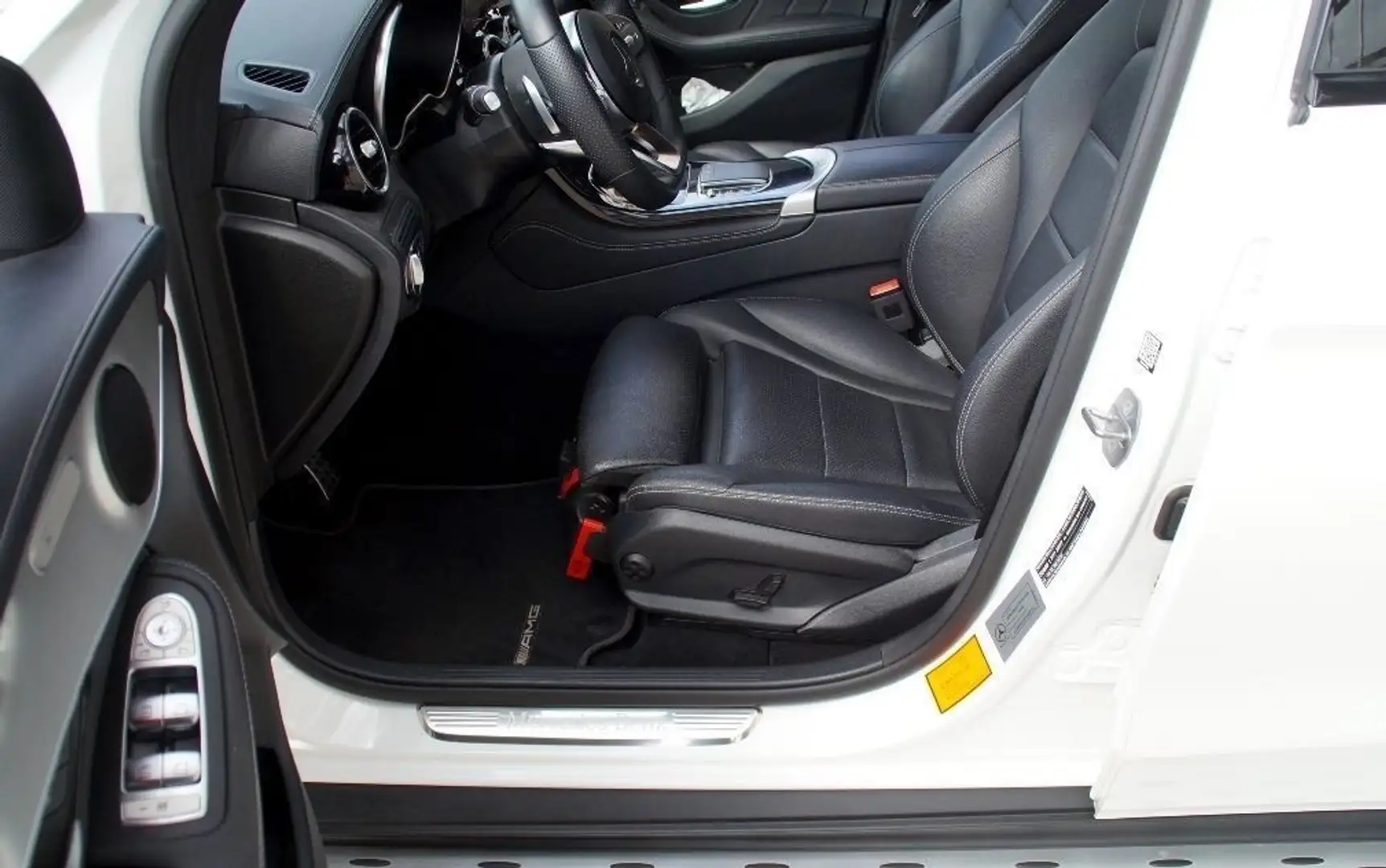 Mercedes-Benz GLC 220 d 4Matic 9G-TRONIC - 1