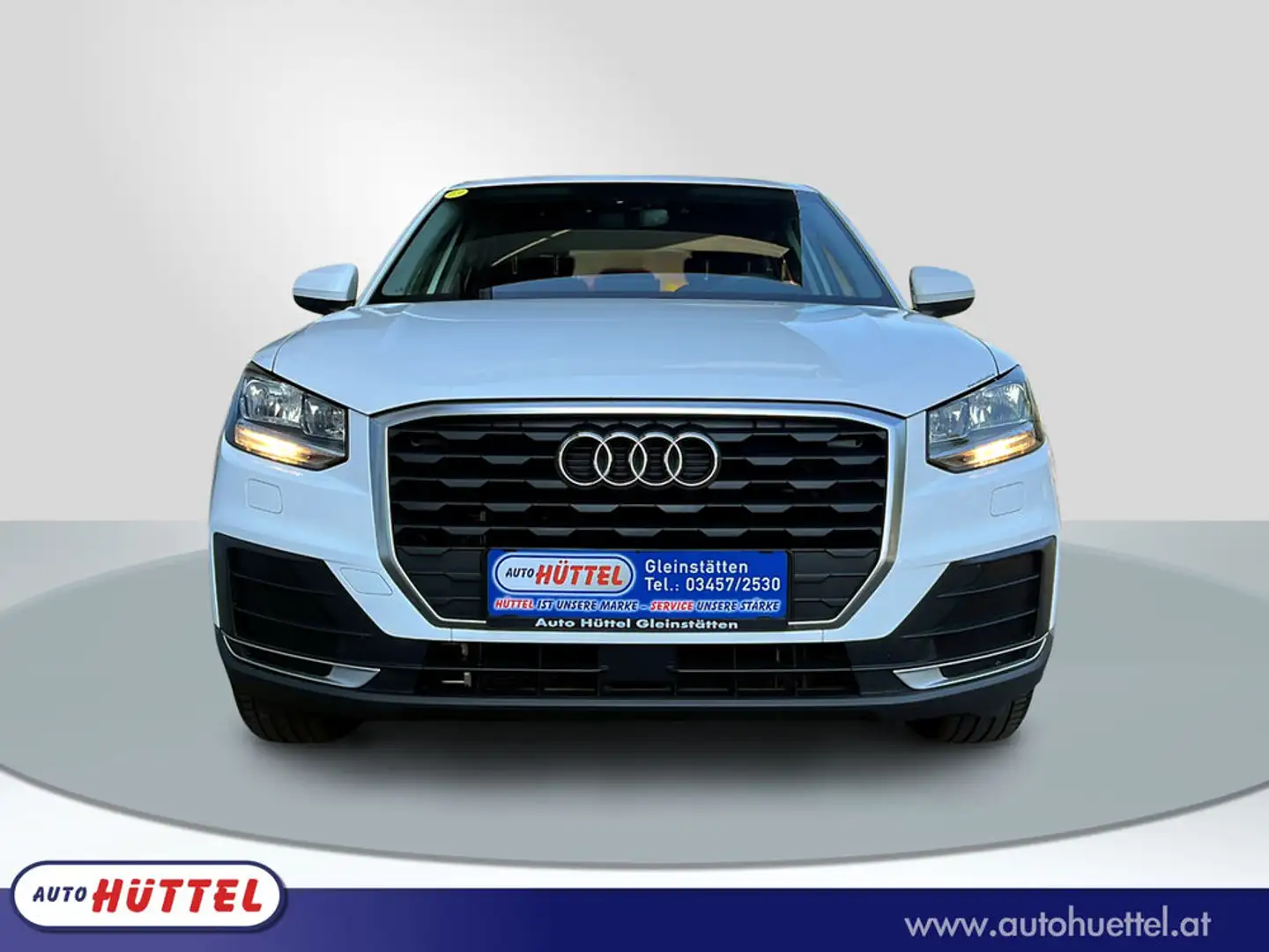 Audi Q2 1.0 TFSI Weiß - 2
