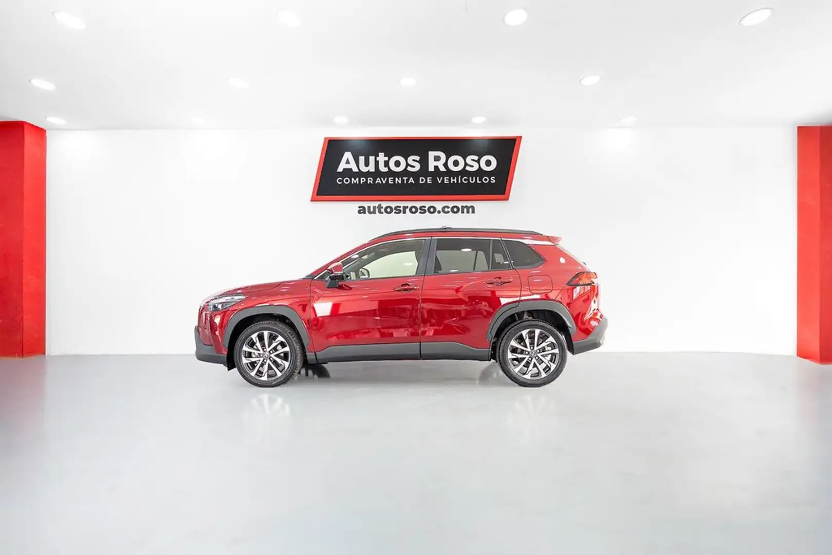 Toyota Corolla Cross Style 1.8l Rojo - 2