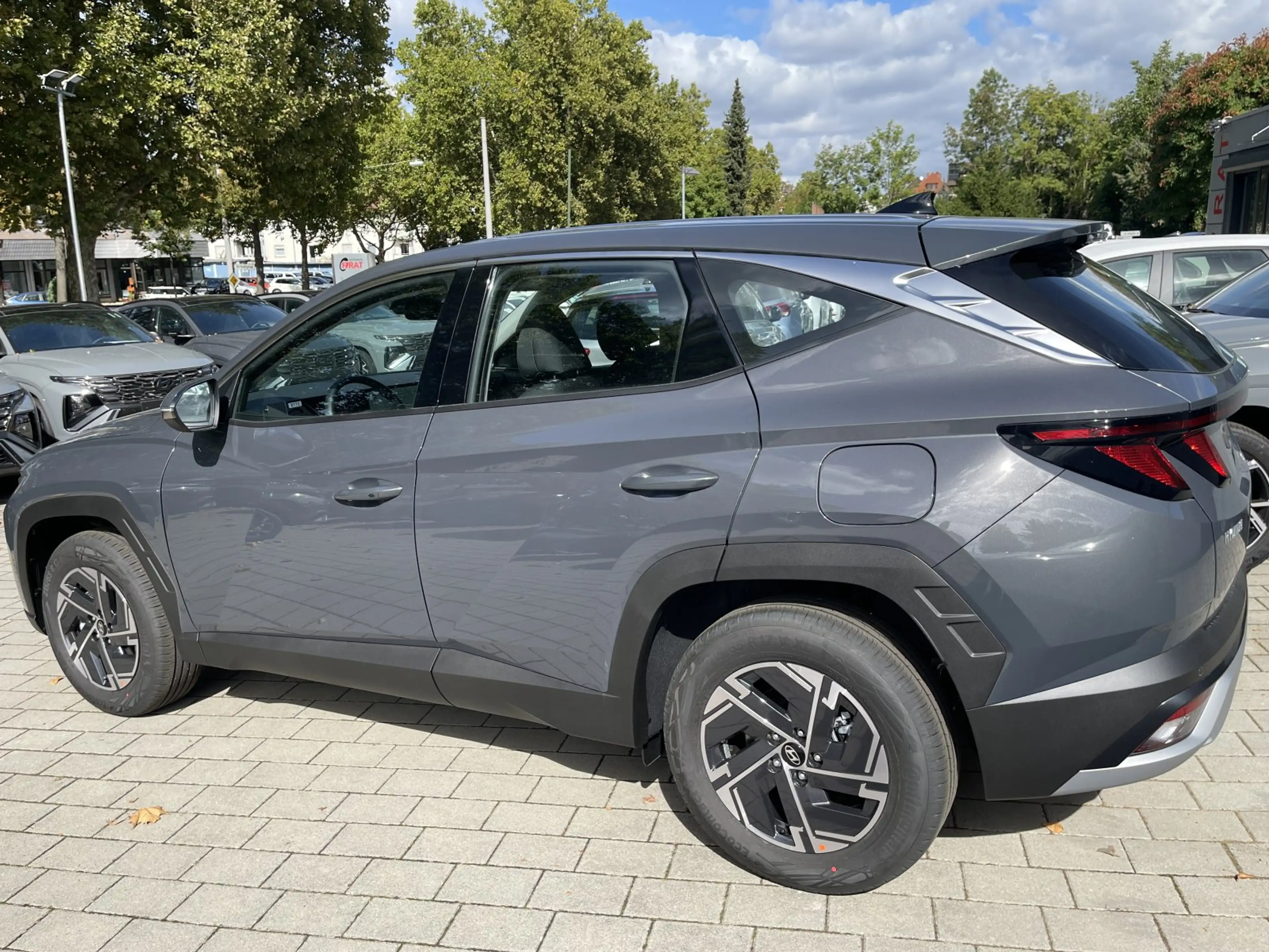 Hyundai TUCSON 1,6 T-Gdi / /NAVI/KAMERA/LED/KLIMAAUTO — photo 8