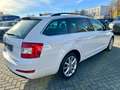 Skoda Octavia Combi Elegance Weiß - thumbnail 4