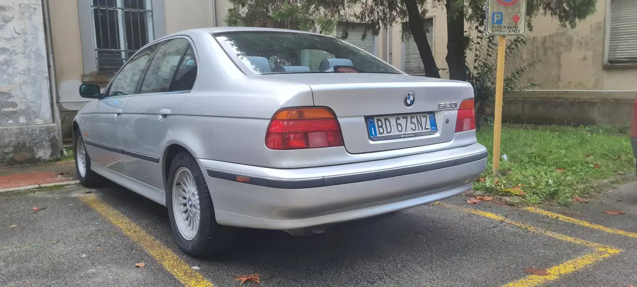 BMW 520 Serie 5 E39 Berlina 520i Eletta, foto 2