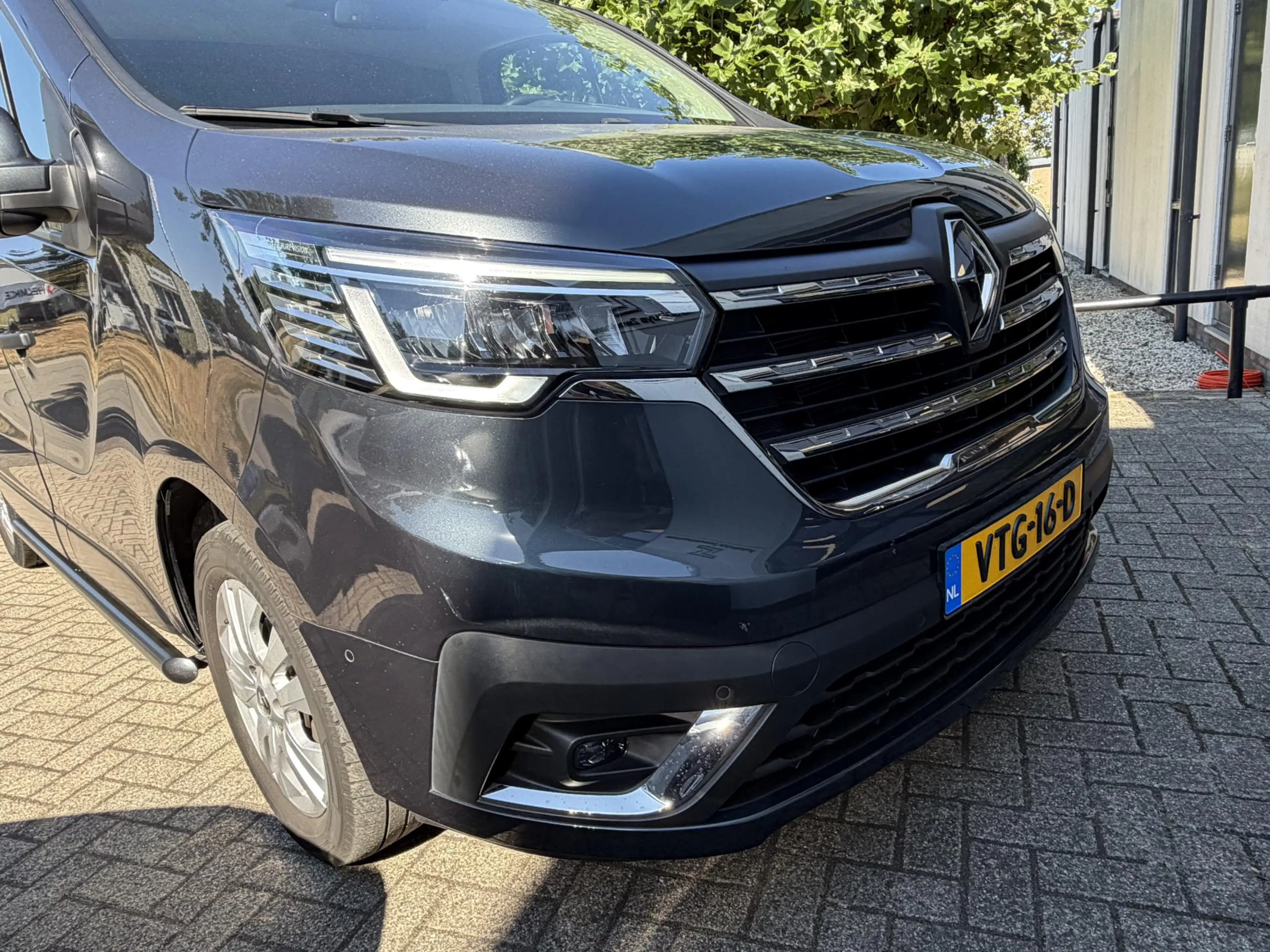 Renault Trafic 2.0 dCi 130 T29 L1H1 Luxe Keyless | Clima | Camera — photo 11