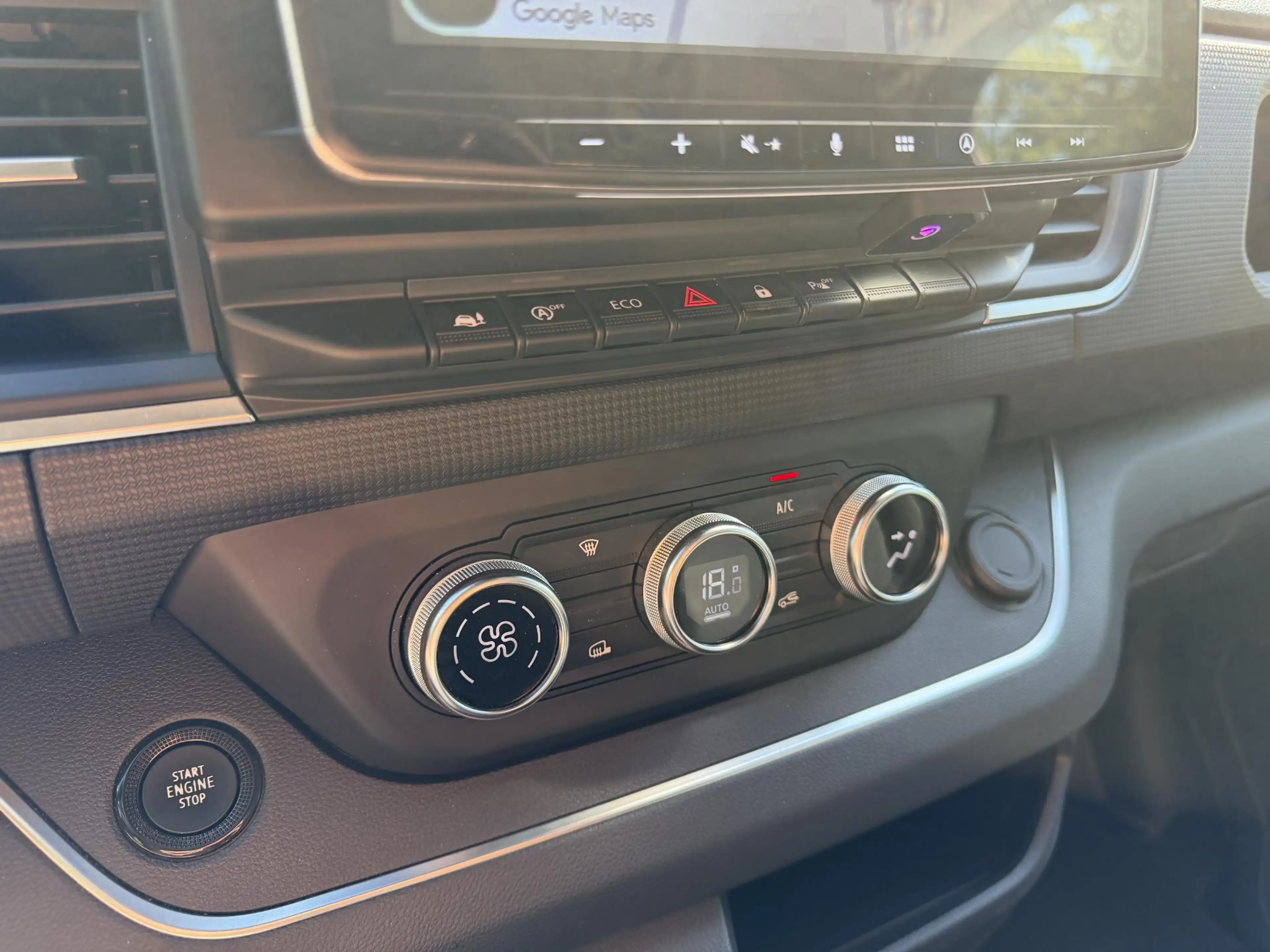 Renault Trafic 2.0 dCi 130 T29 L1H1 Luxe Keyless | Clima | Camera — photo 7