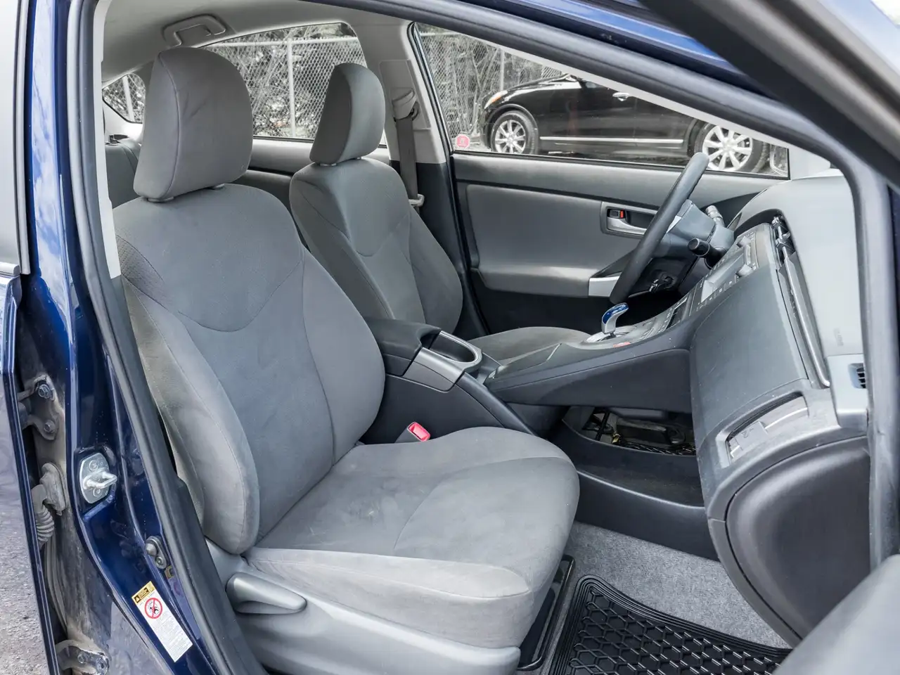 Toyota Prius снимка Toyota Prius