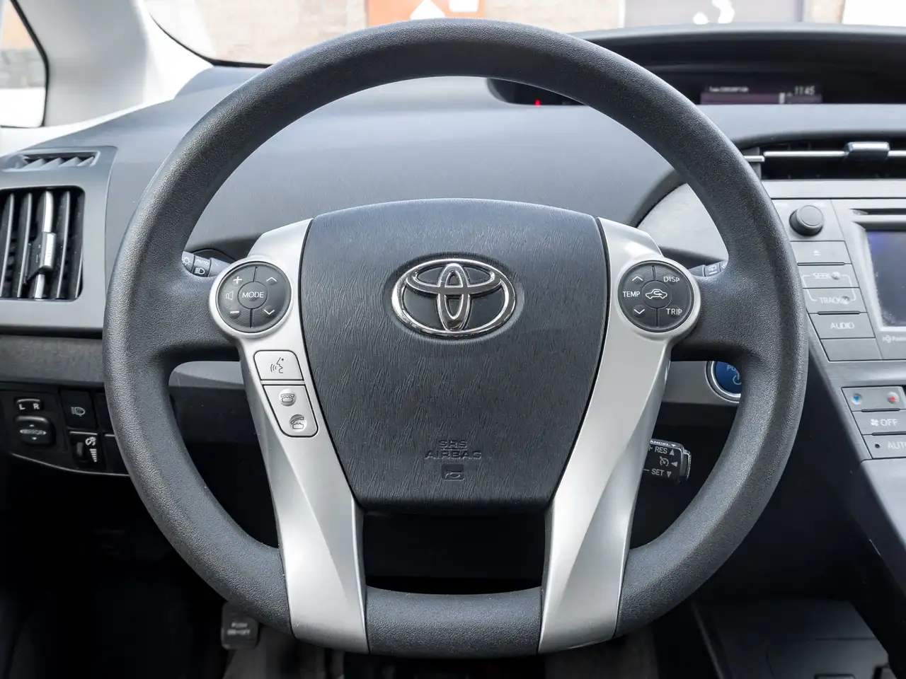 Toyota Prius снимка Toyota Prius