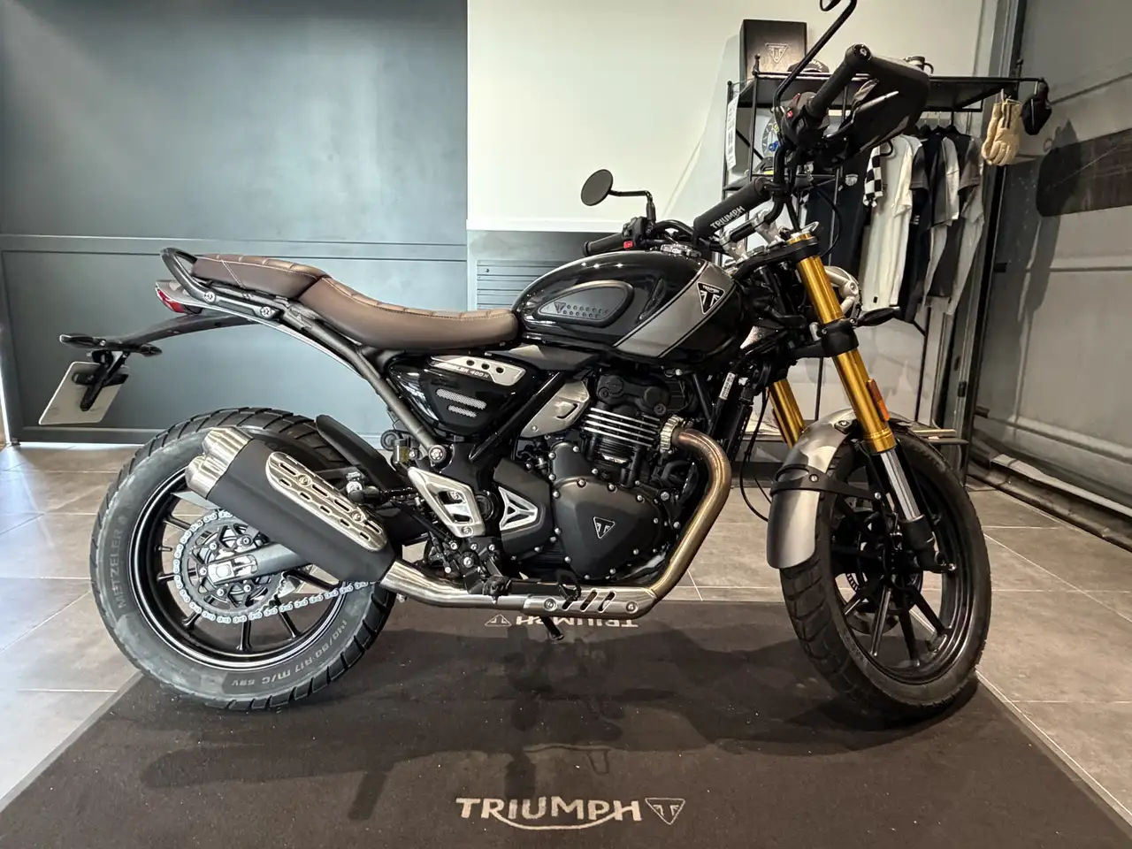 Triumph Scrambler 400 X