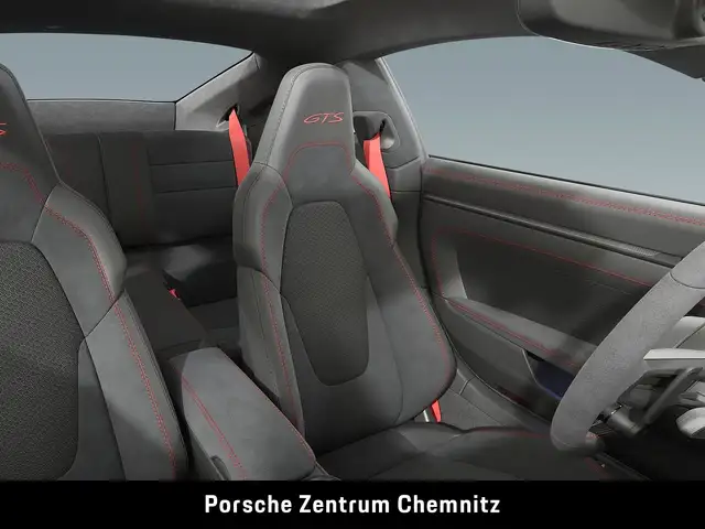 Porsche 911 view 6