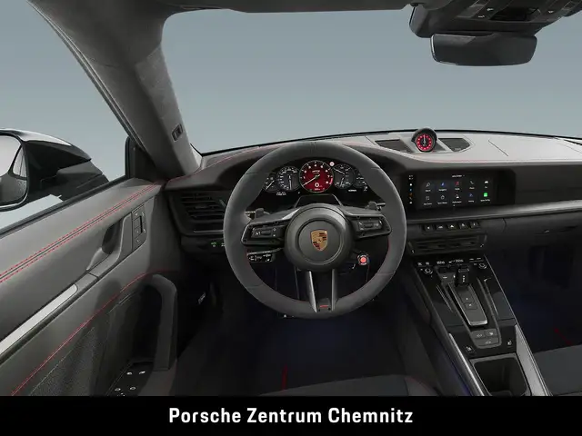 Porsche 911 view 5