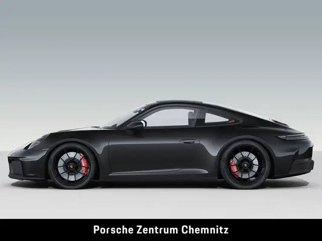 Porsche 911 view 2