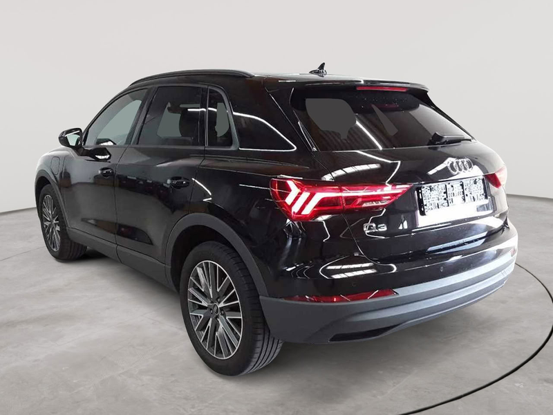 Audi Q3 Q3 45 TFSIe S tronic Navi SHZ LED — photo 5