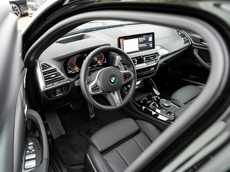 BMW X4 xDrive30d M-Sport AHK PANO ACC HuD Laser KoZg — photo 9