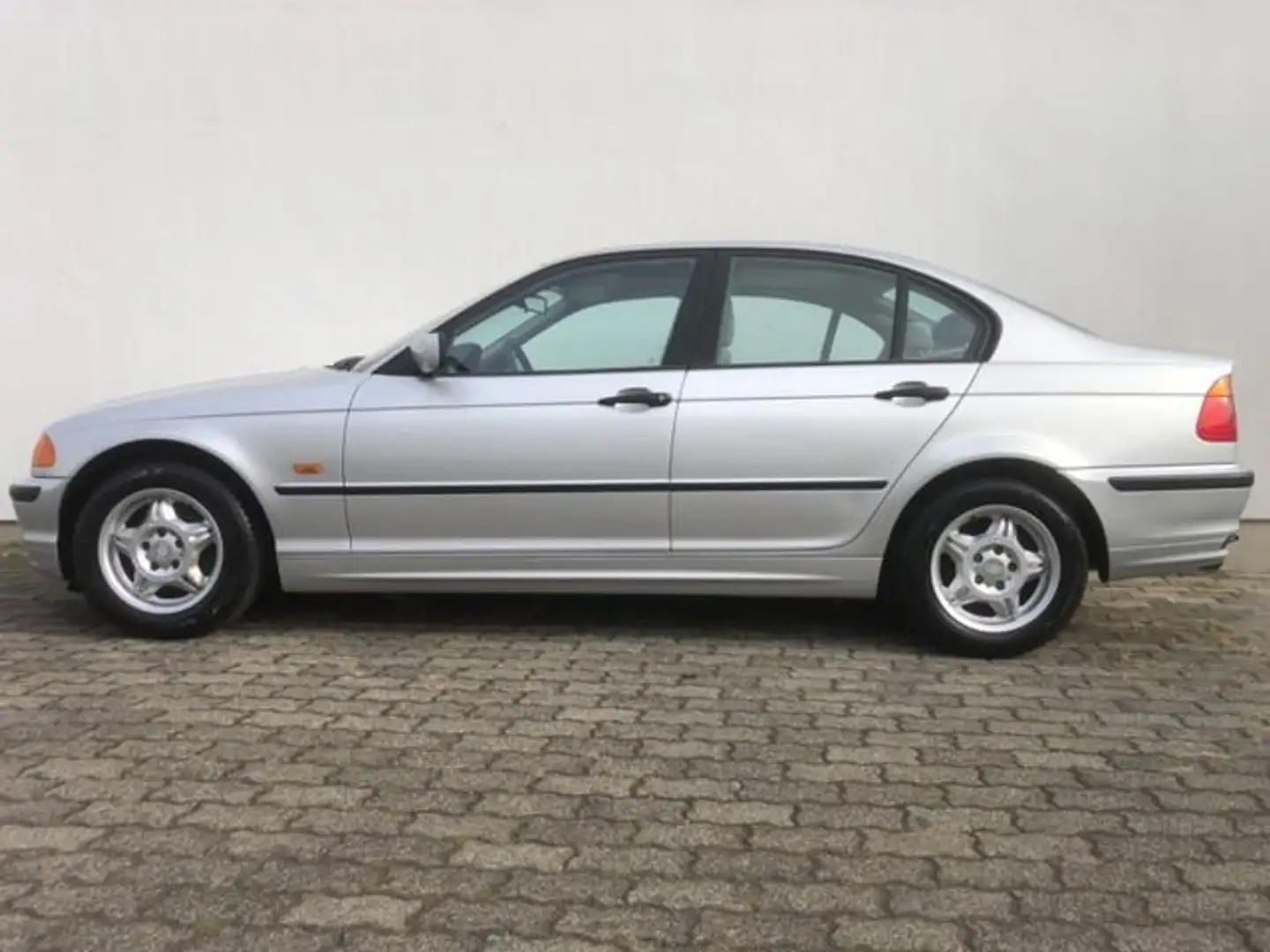 BMW 318 318i E46 Limosine Klimaautomatik/LM/TÜV NEU... Silber - 1