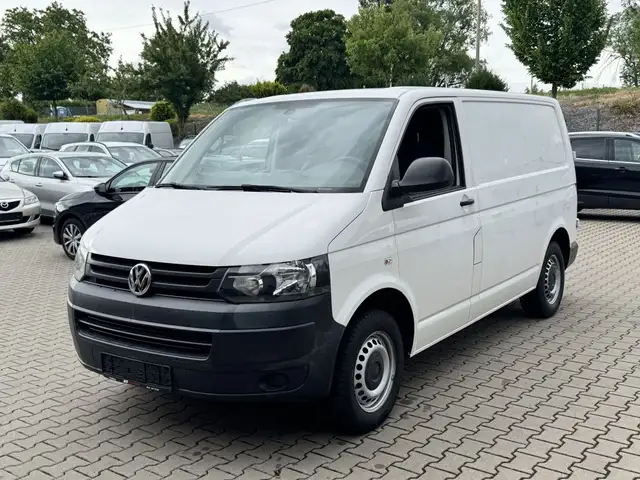 Volkswagen T5 Transporter Standheizung AHK 3 Sitze