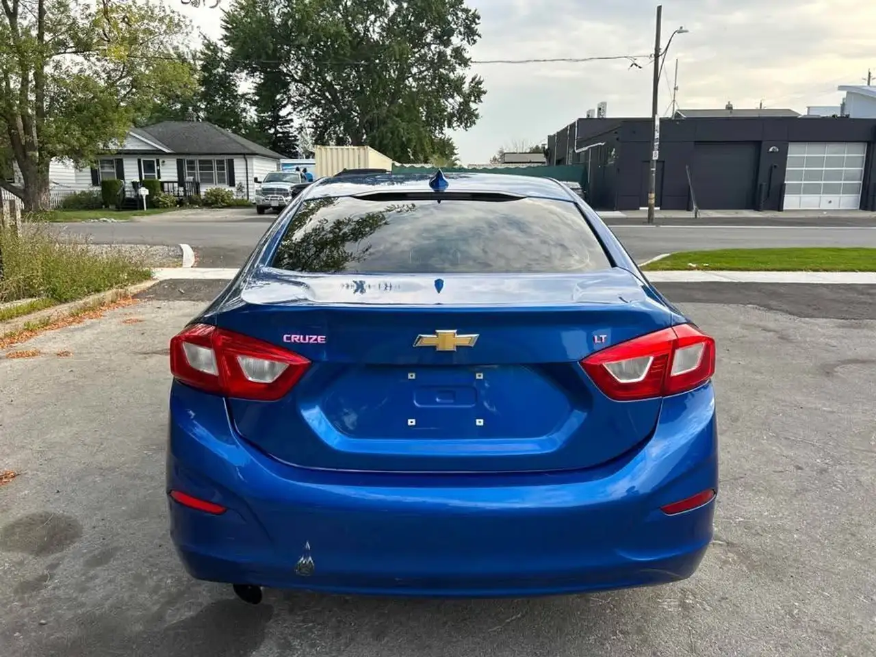 Chevrolet Cruze снимка Chevrolet Cruze