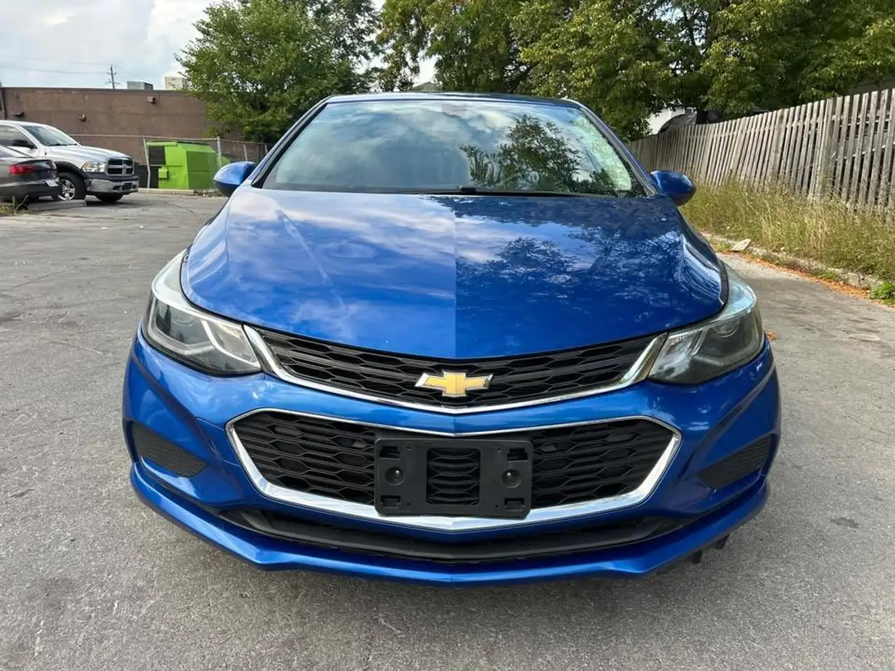 Chevrolet Cruze снимка Chevrolet Cruze