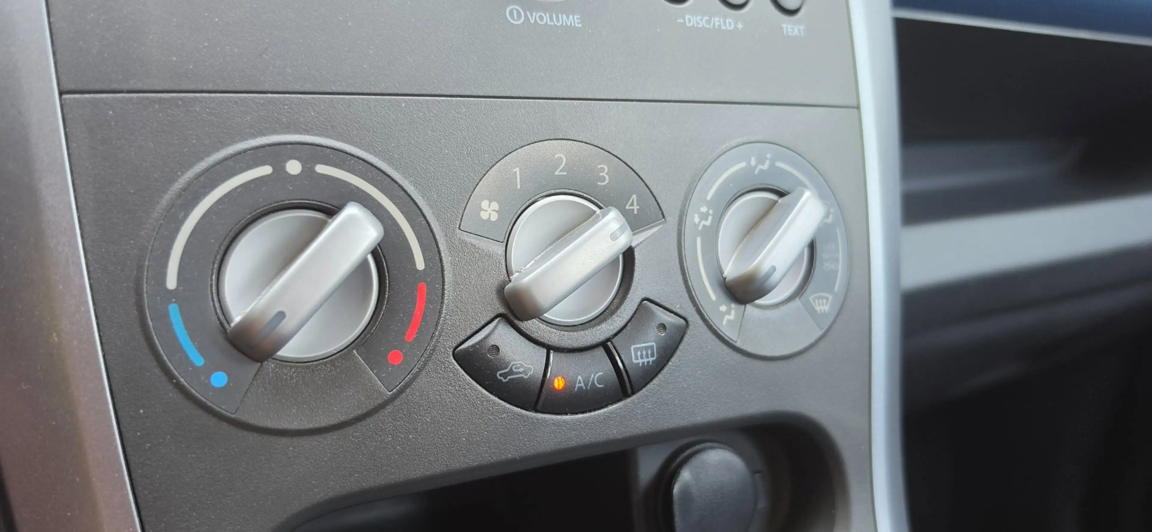 Opel Agila 1.0 68PK Airco Elec pakket PDC Hoge zit Distributi — photo 19