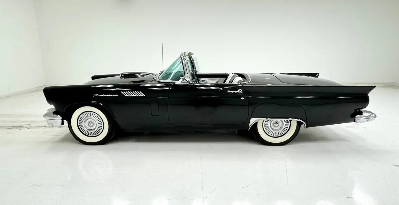 Ford Thunderbird Roadster, foto 3