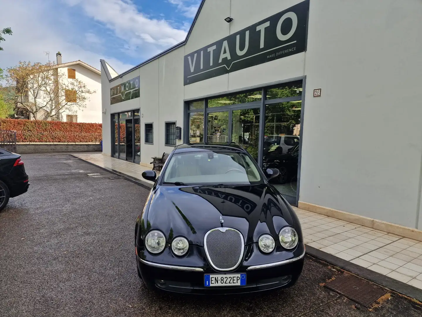 Jaguar S-Type S-Type 2.7d V6 Executive auto Černá - 1