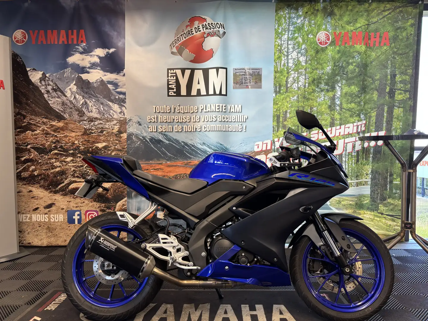 Yamaha YZF-R125 Bleu - 1