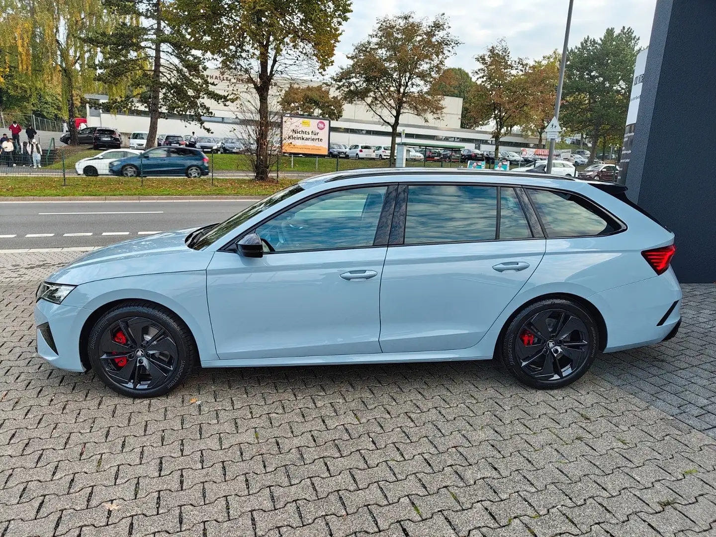 Skoda Octavia Combi RS LED SHZ NAVI ACC KAMERA NEU Grau - 2