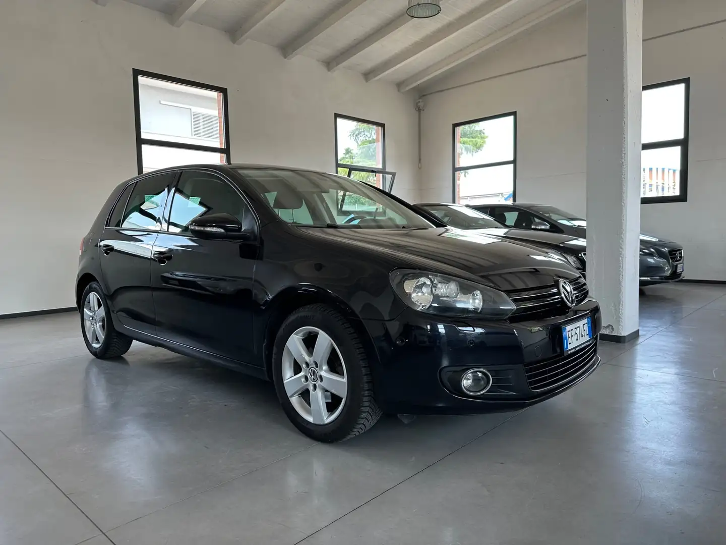 Volkswagen Golf 1.6 TDI DPF 5p. Comfortline Nero - 2